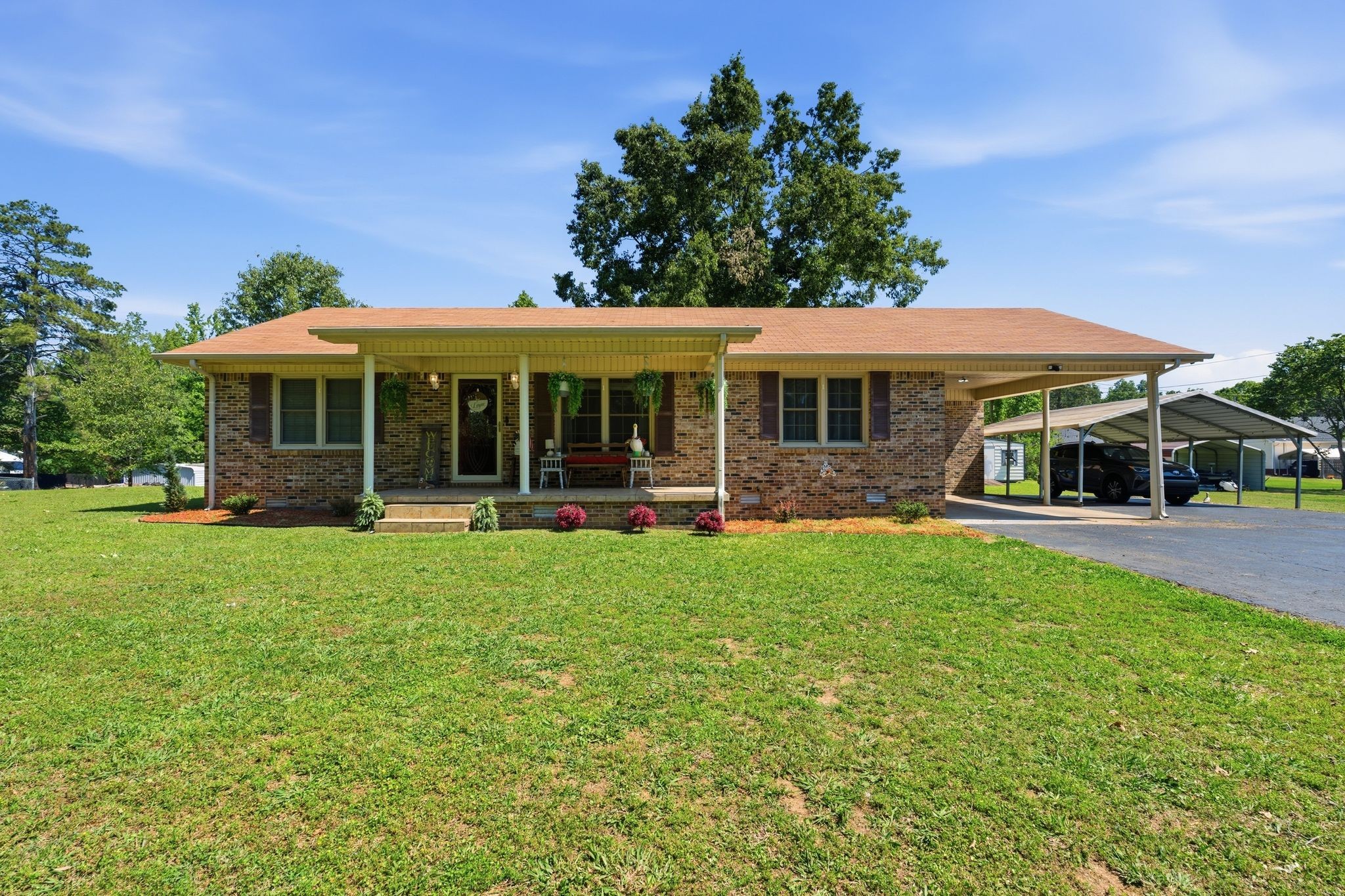 445 Bounce Dr Property Photo 1