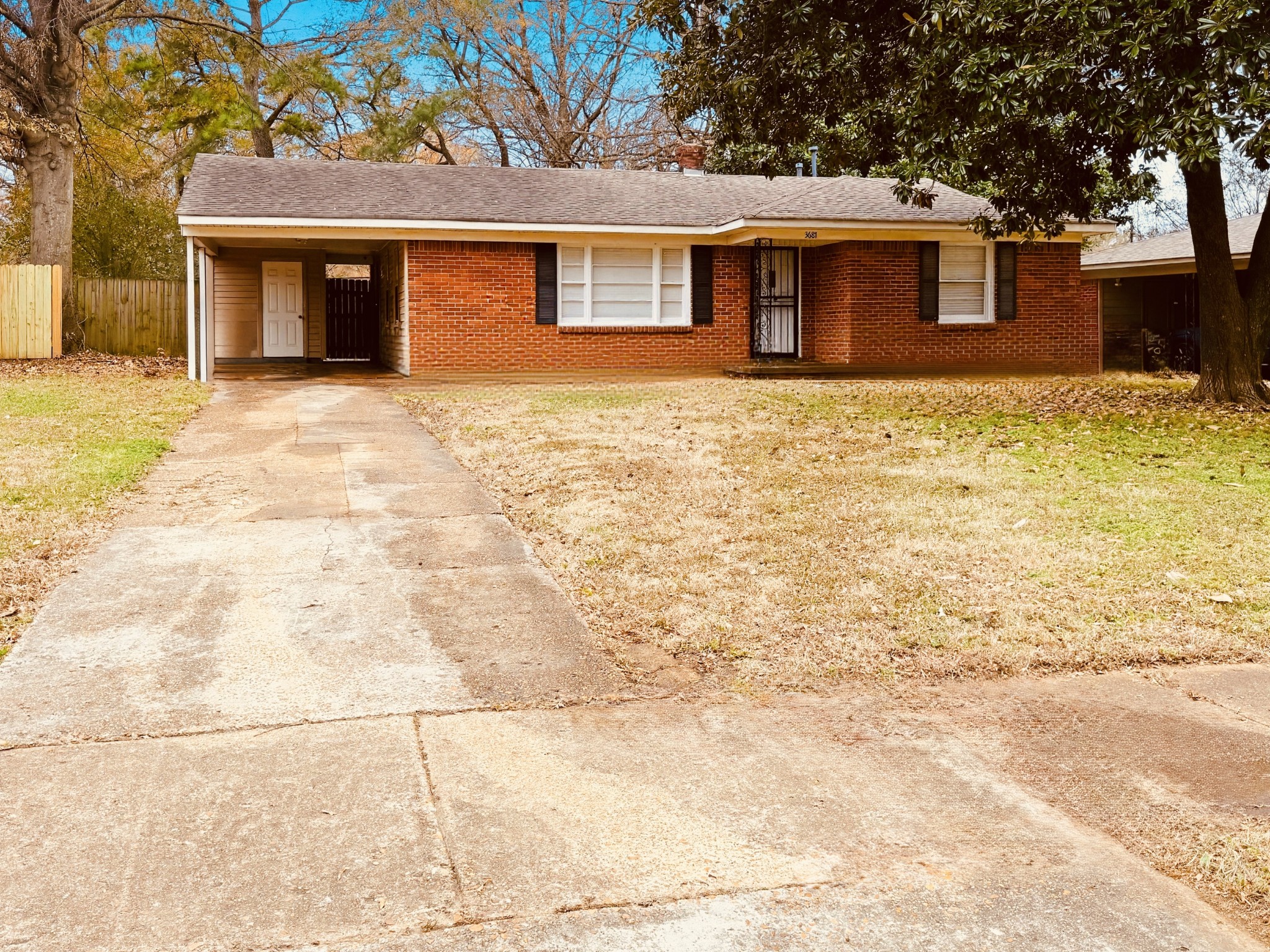 3687 Bedford Ln Property Photo 1
