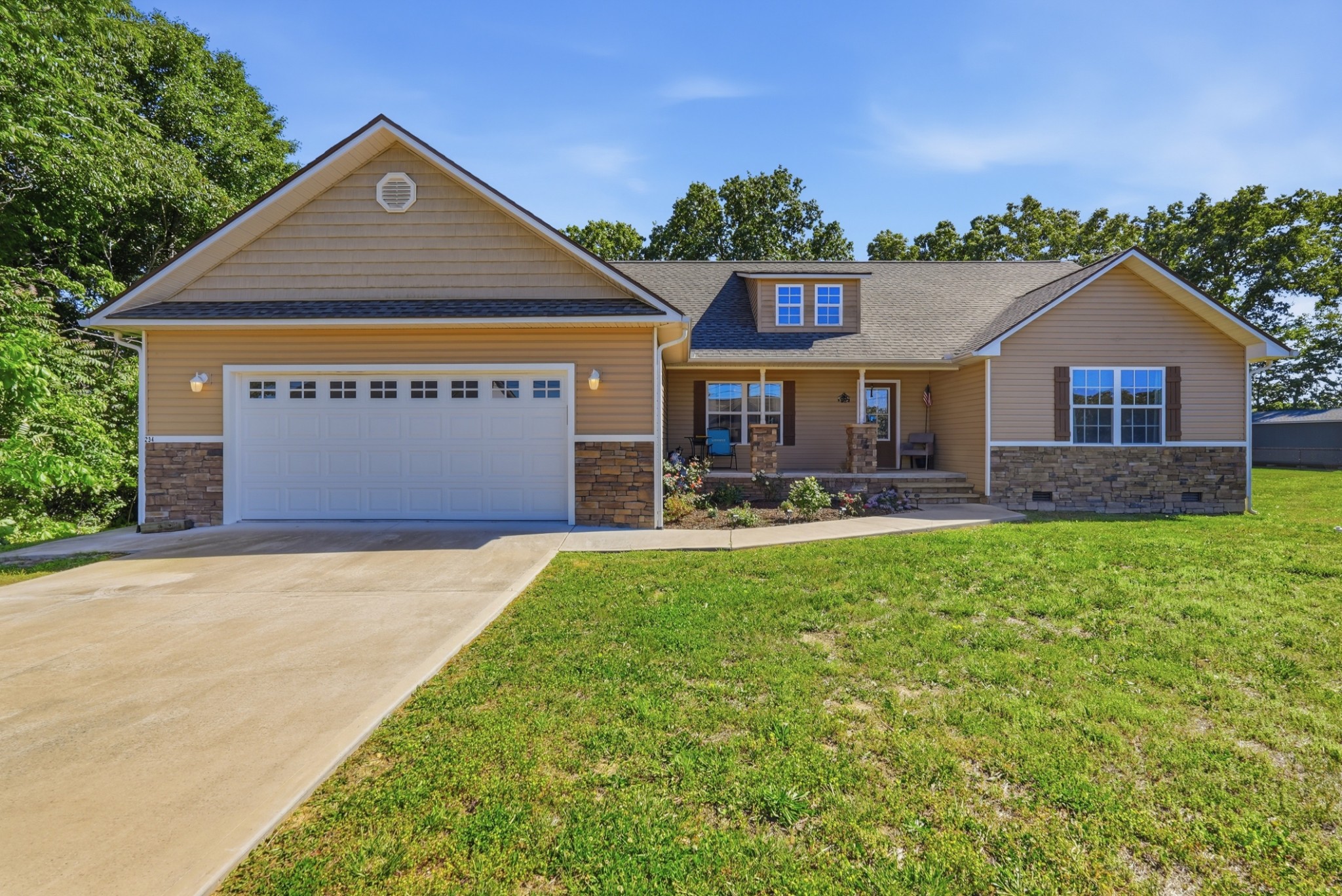 234 Colby Cir