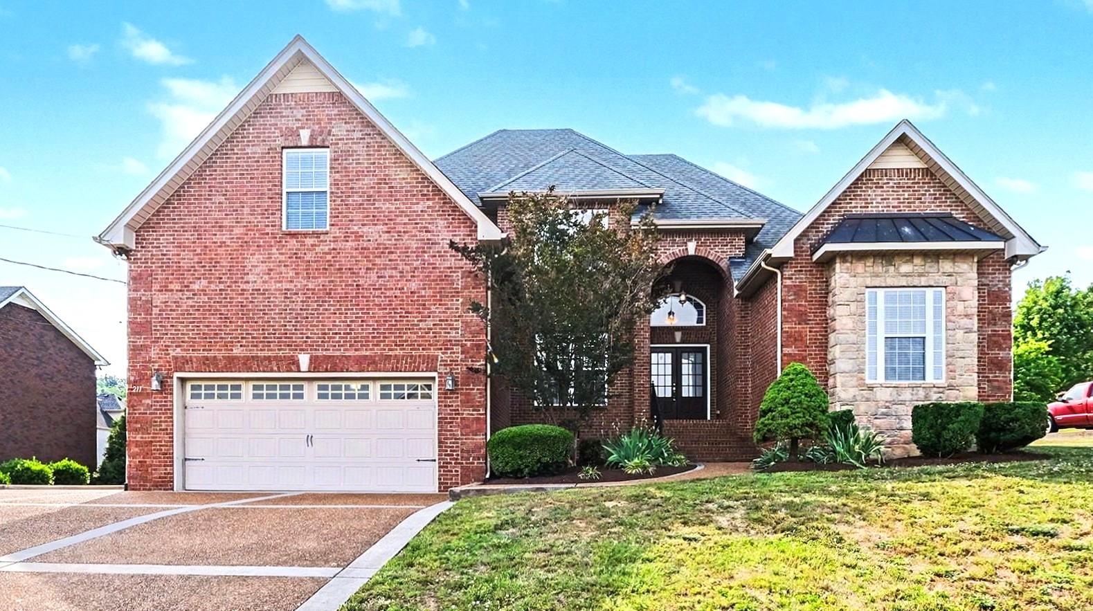 211 Bonifay Dr