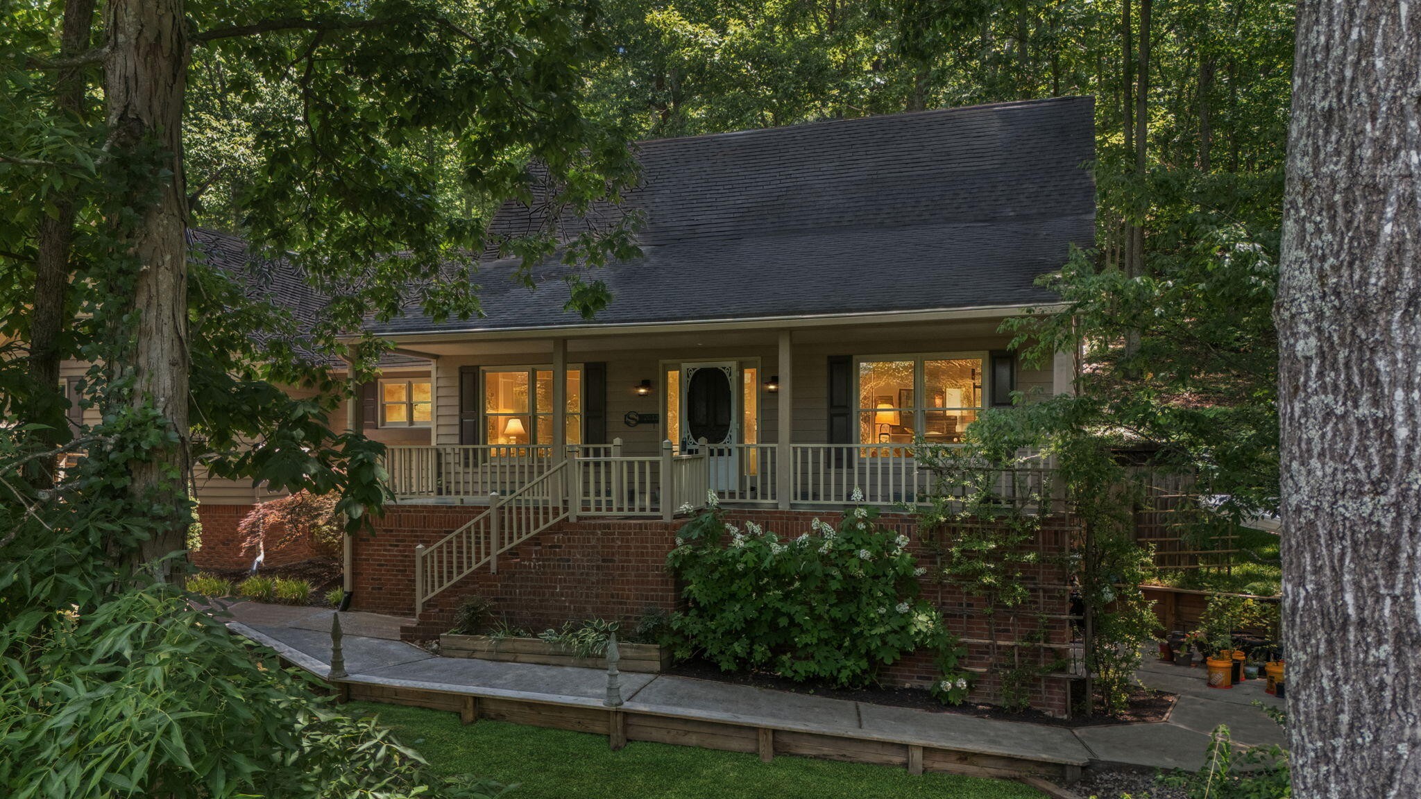 2013 Laurel Springs Drive, Nw Property Photo 1