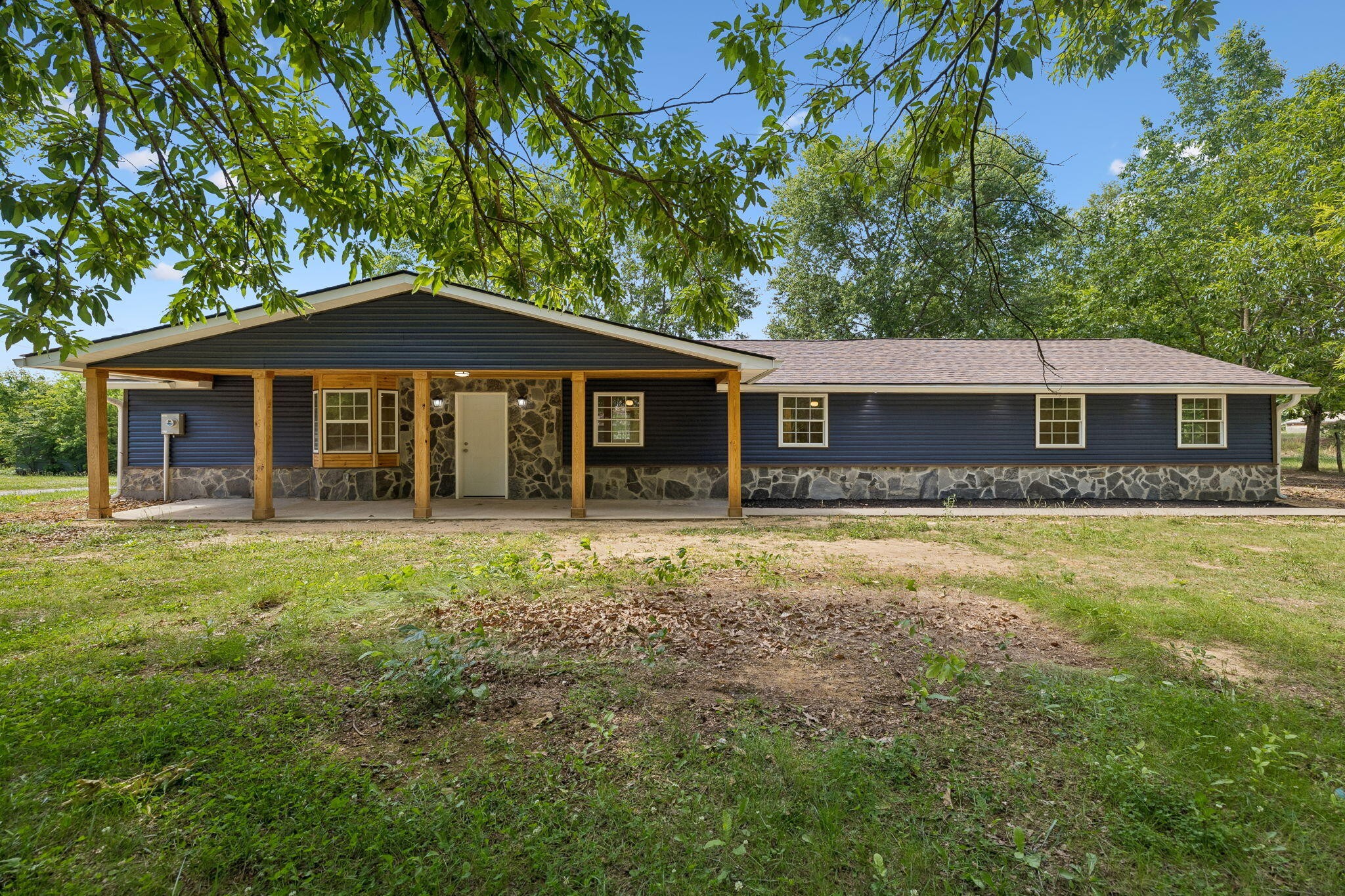 430 Friendship Lane Property Photo 1