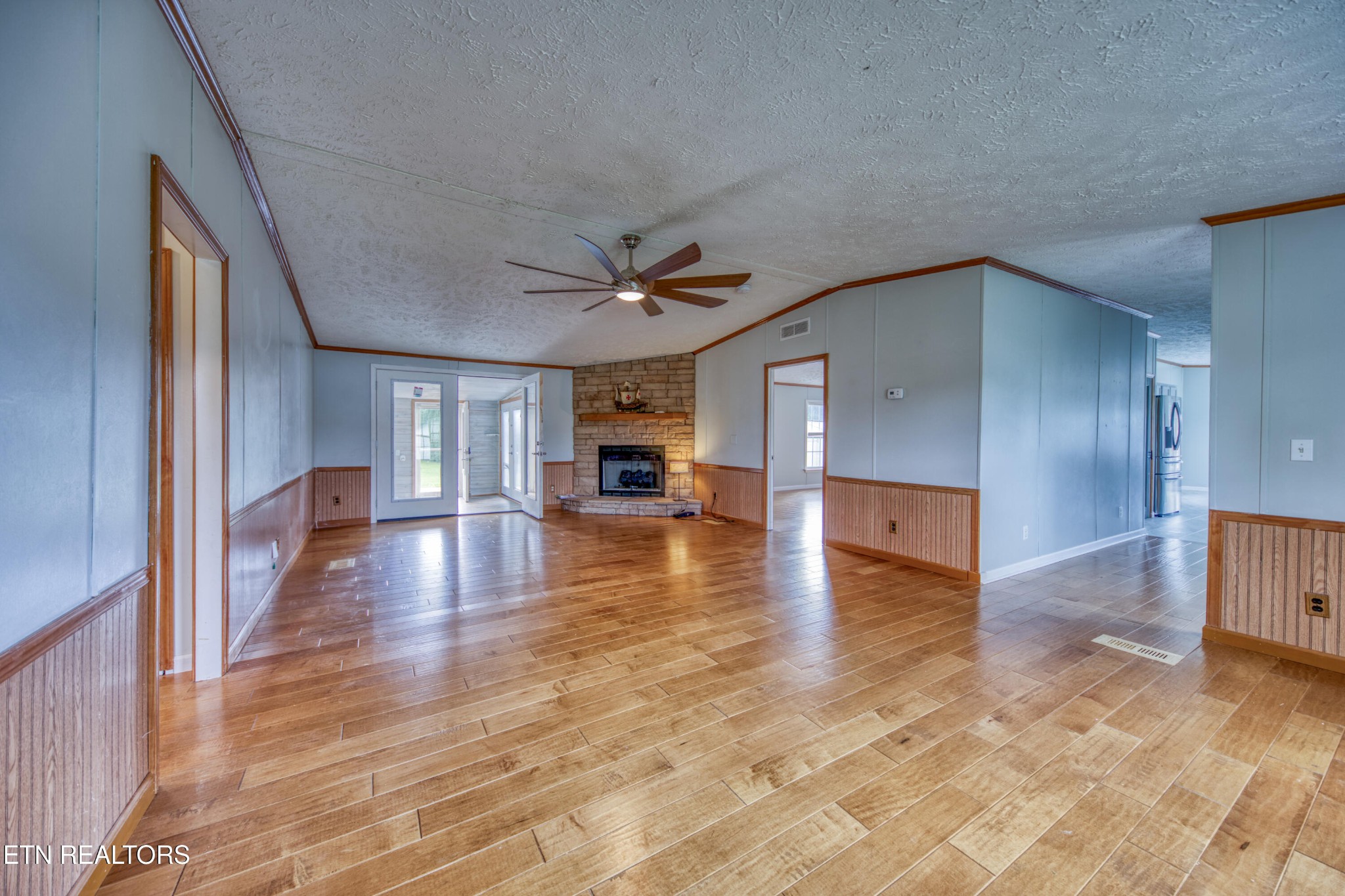 1112 Oakes Vista Lane Property Photo 12