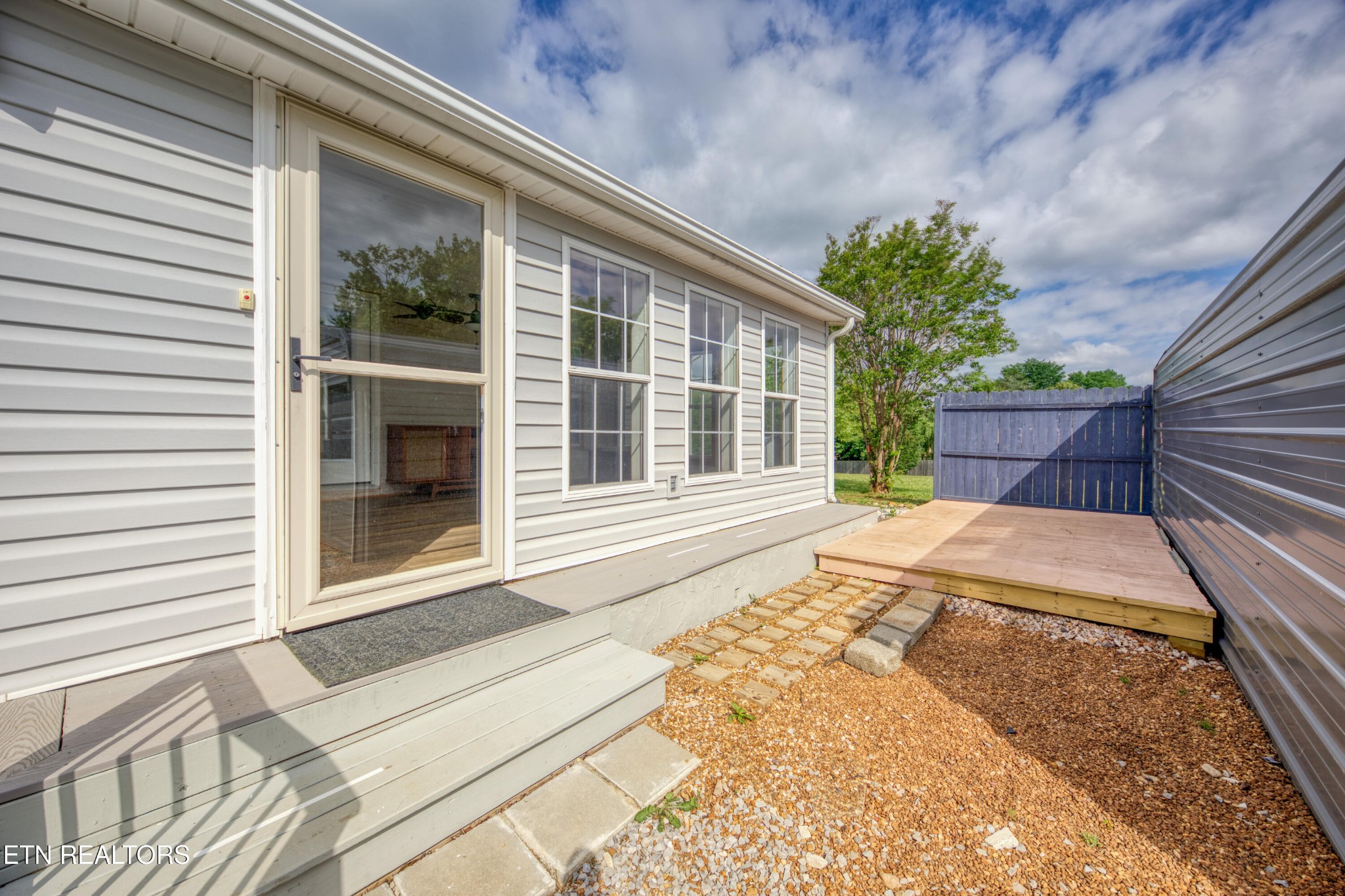 1112 Oakes Vista Lane Property Photo 45