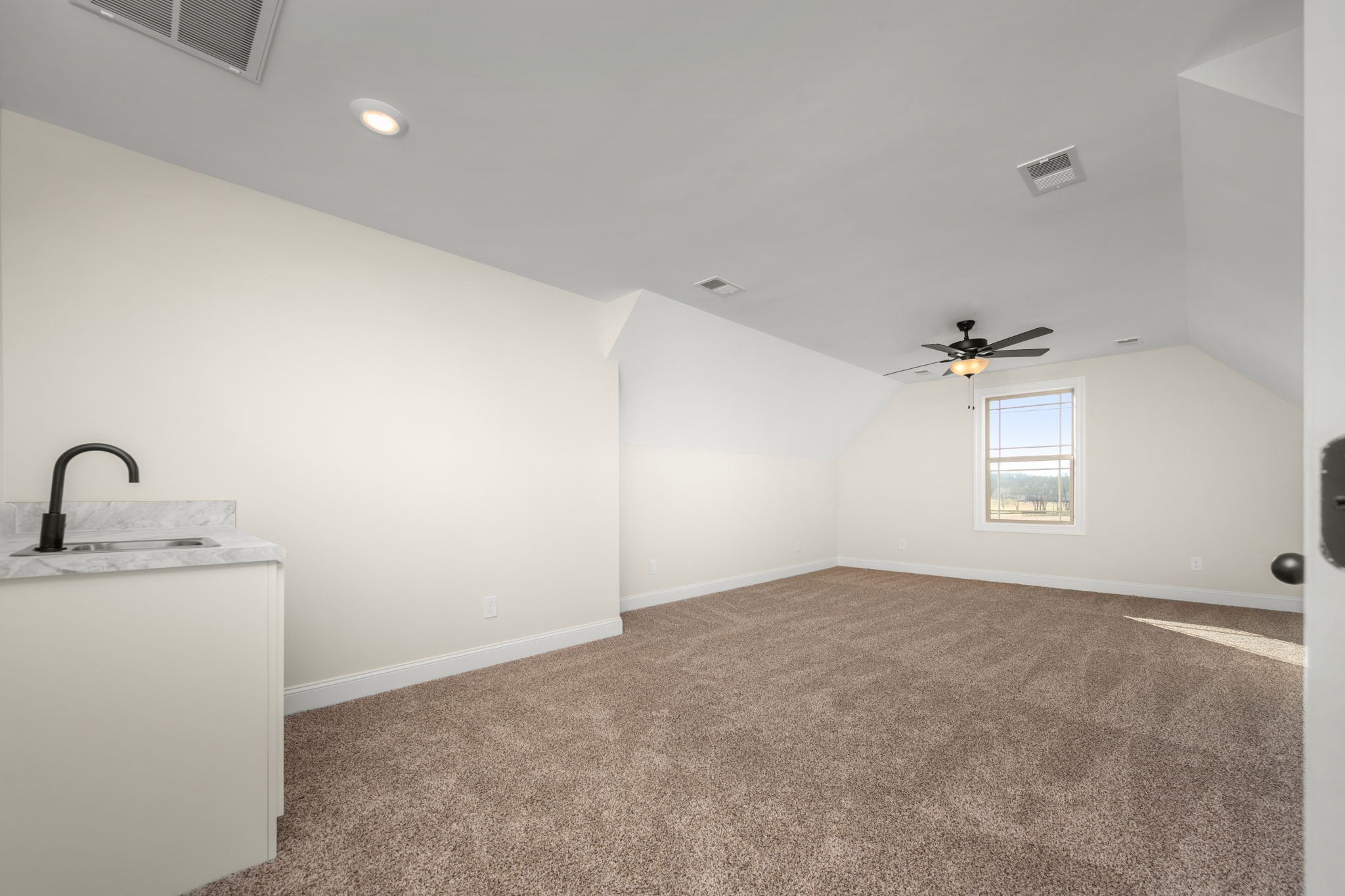 116 Dandelion Ln Property Photo 36
