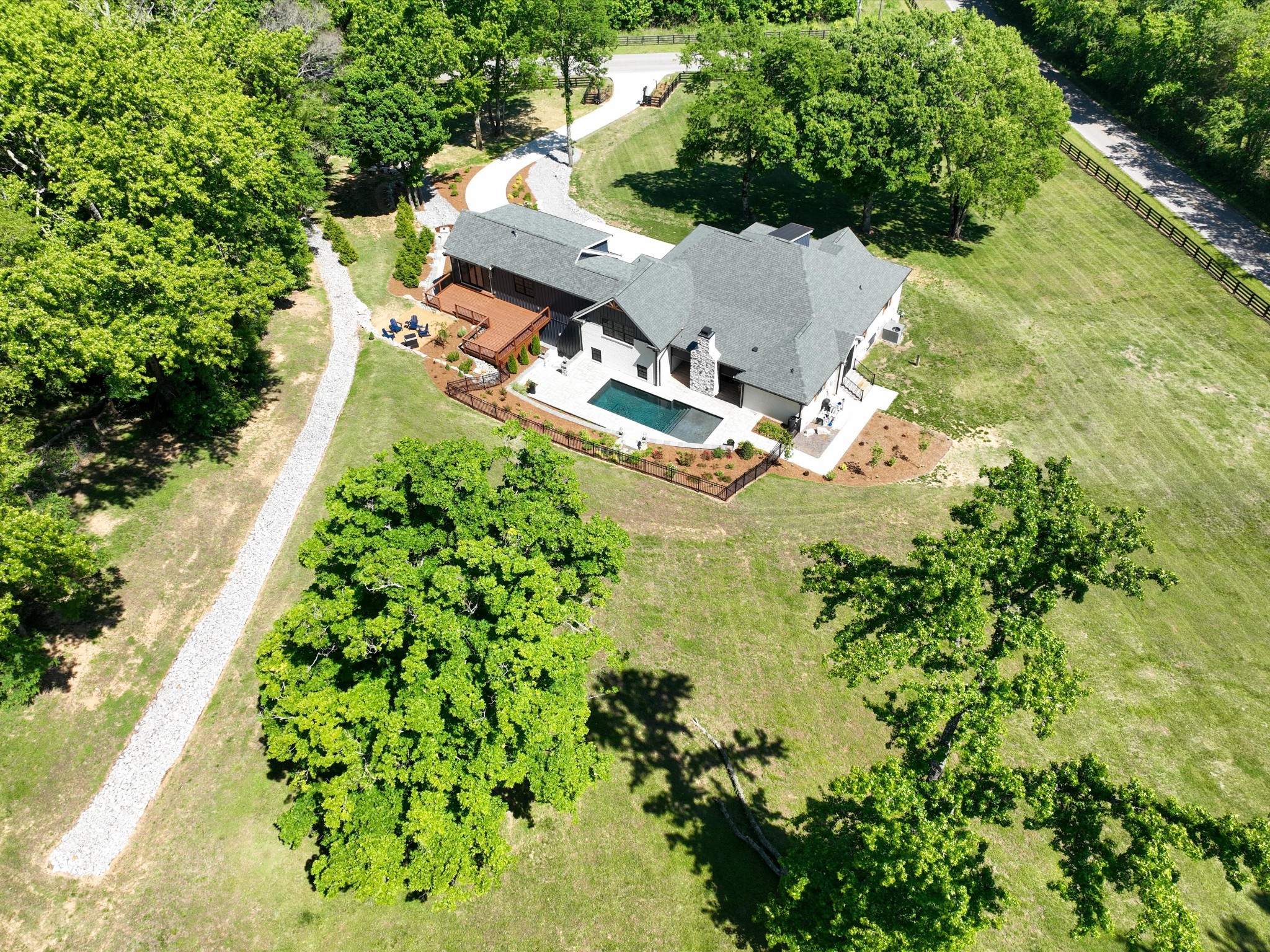 6659 Pinkston Rd Property Photo 4