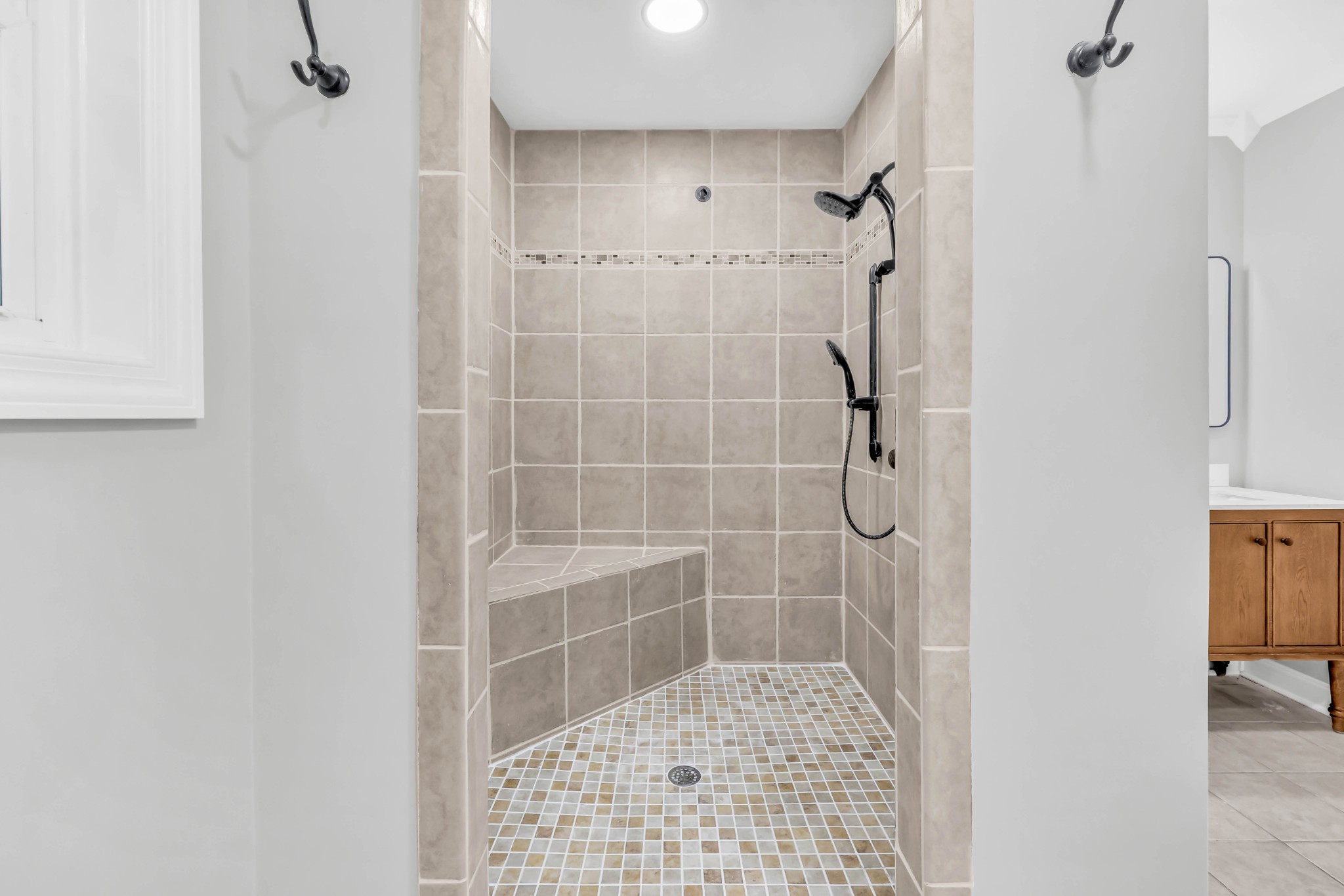 110 E Mcknight Dr Property Photo 30