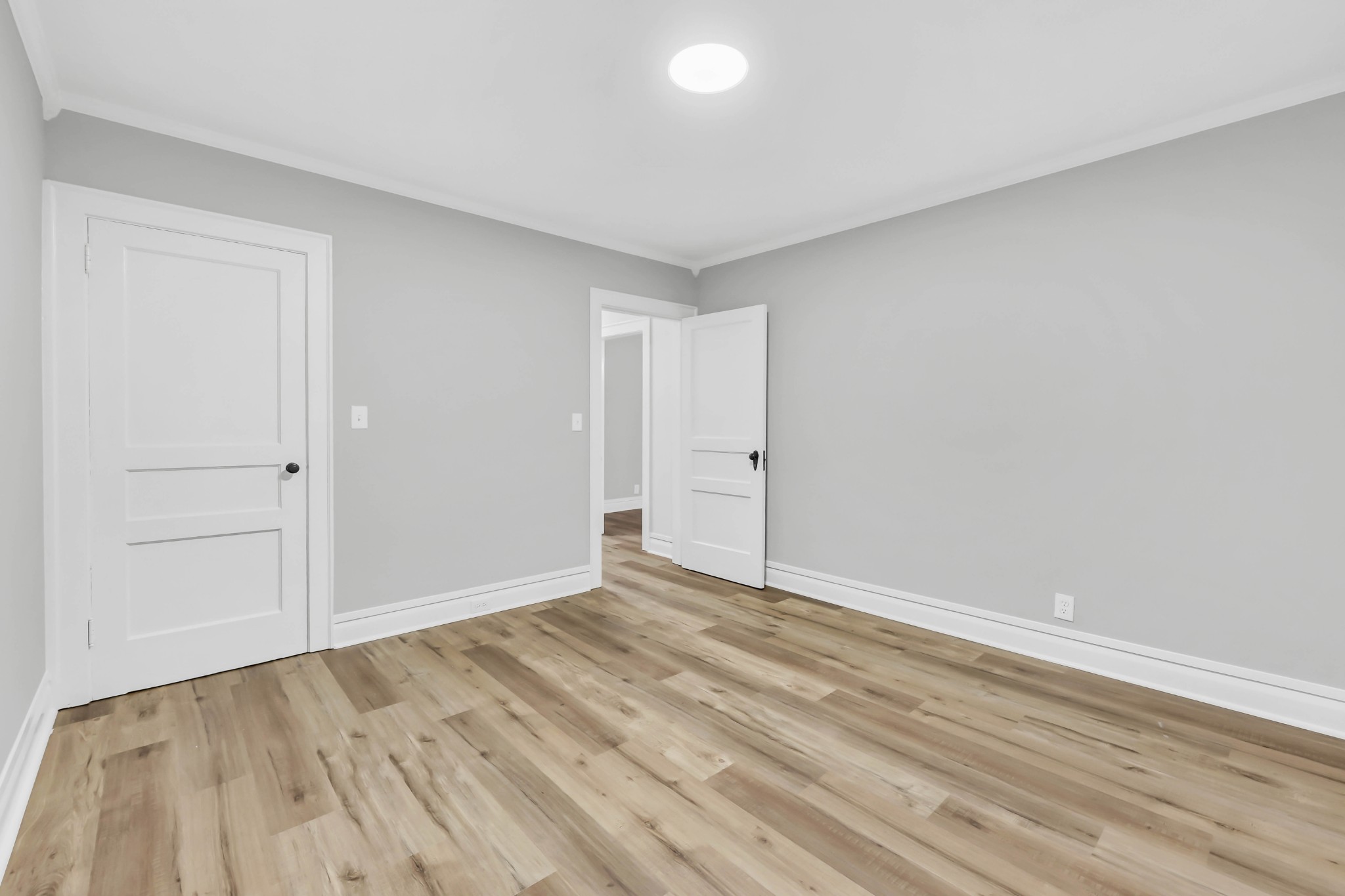 110 E Mcknight Dr Property Photo 33