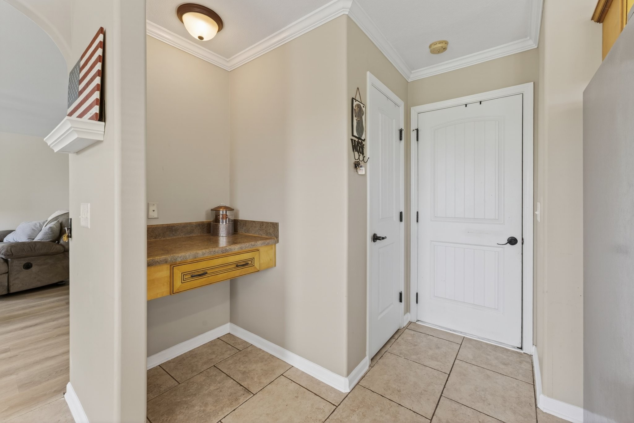 3472 Melrose Dr Property Photo 16