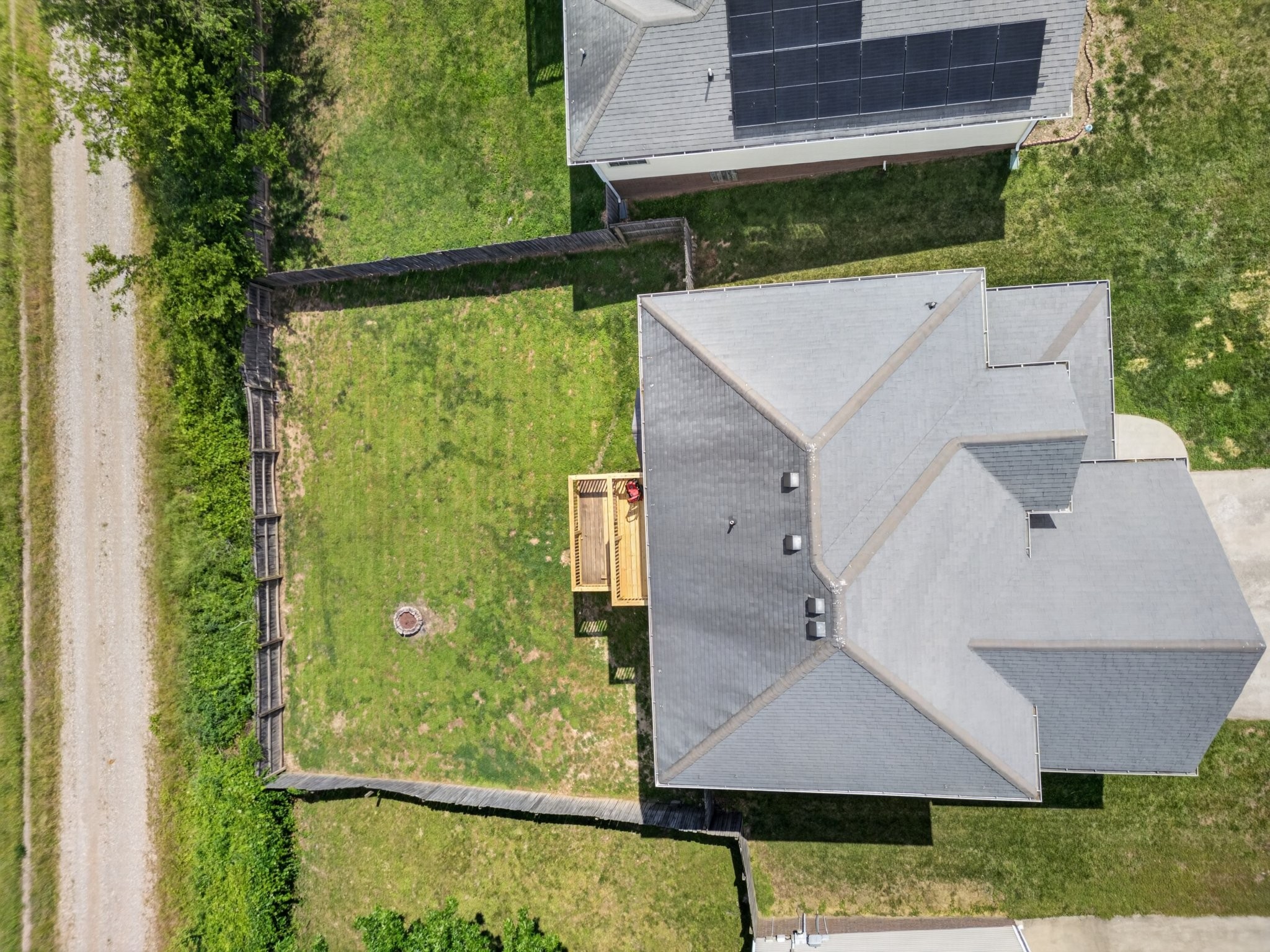 3472 Melrose Dr Property Photo 34