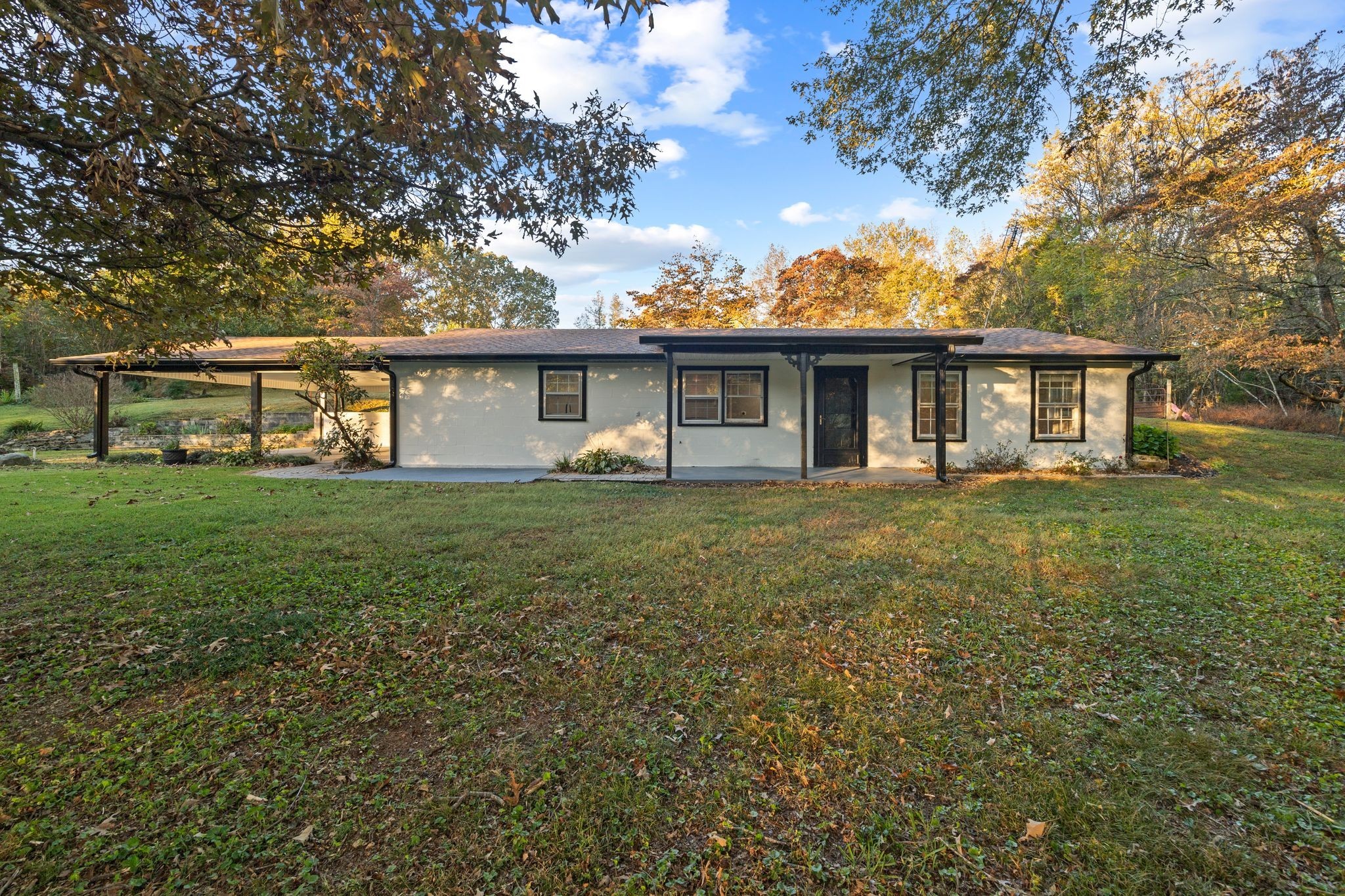 133 Mockerson Rd Property Photo 1