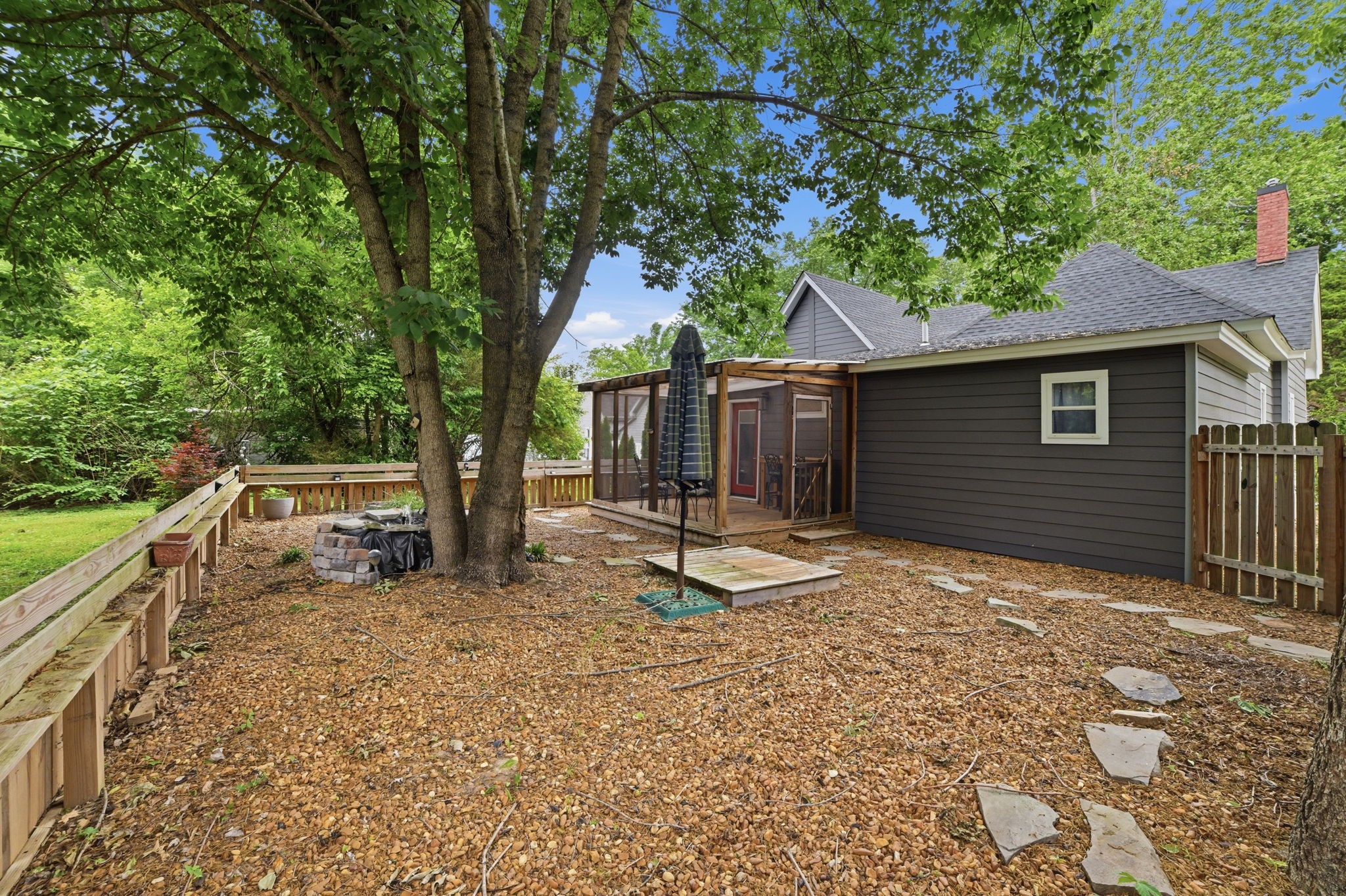 113 White St Property Photo 31