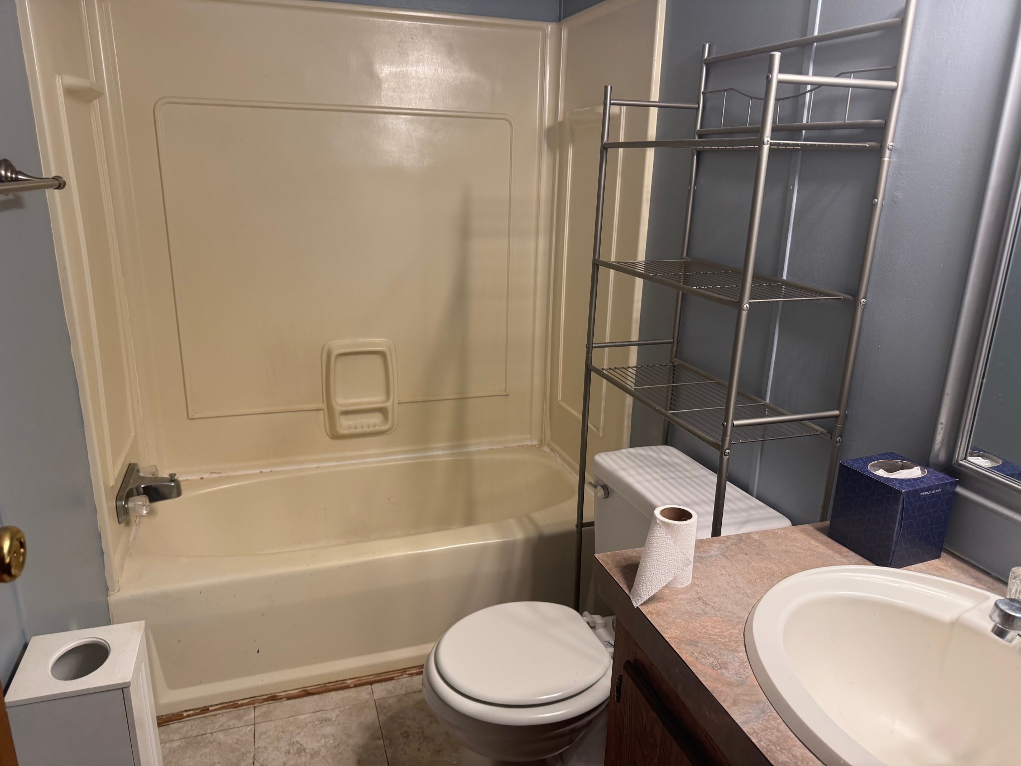 187 Dyke St, E Property Photo 10