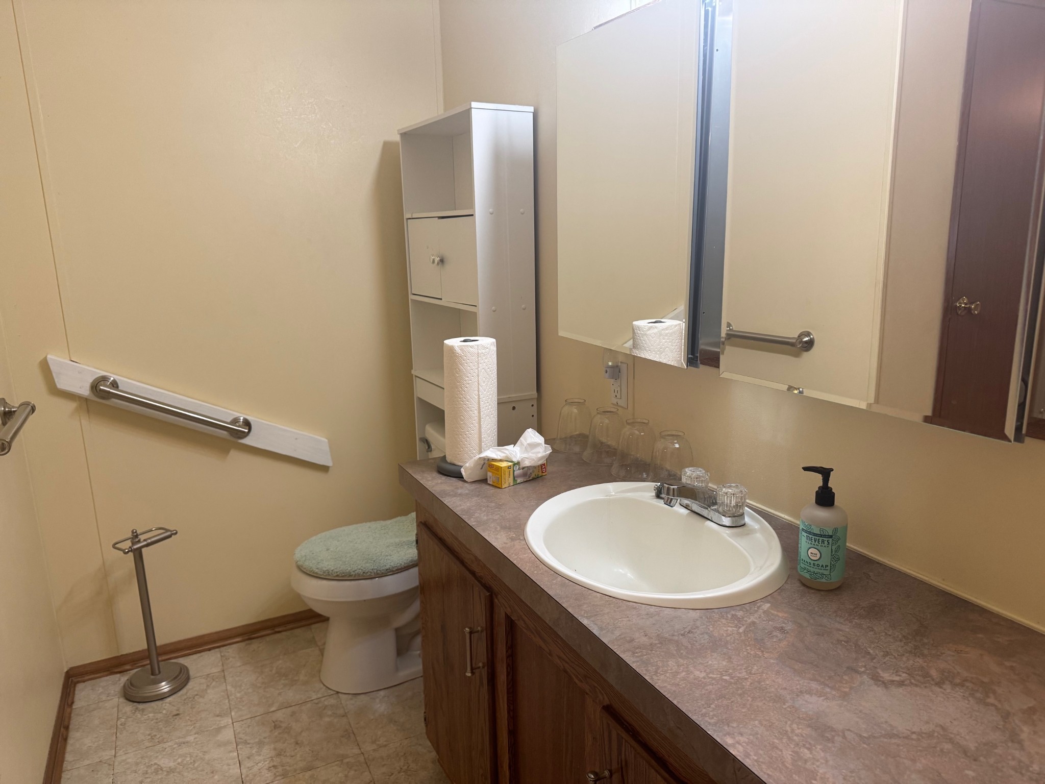 187 Dyke St, E Property Photo 13