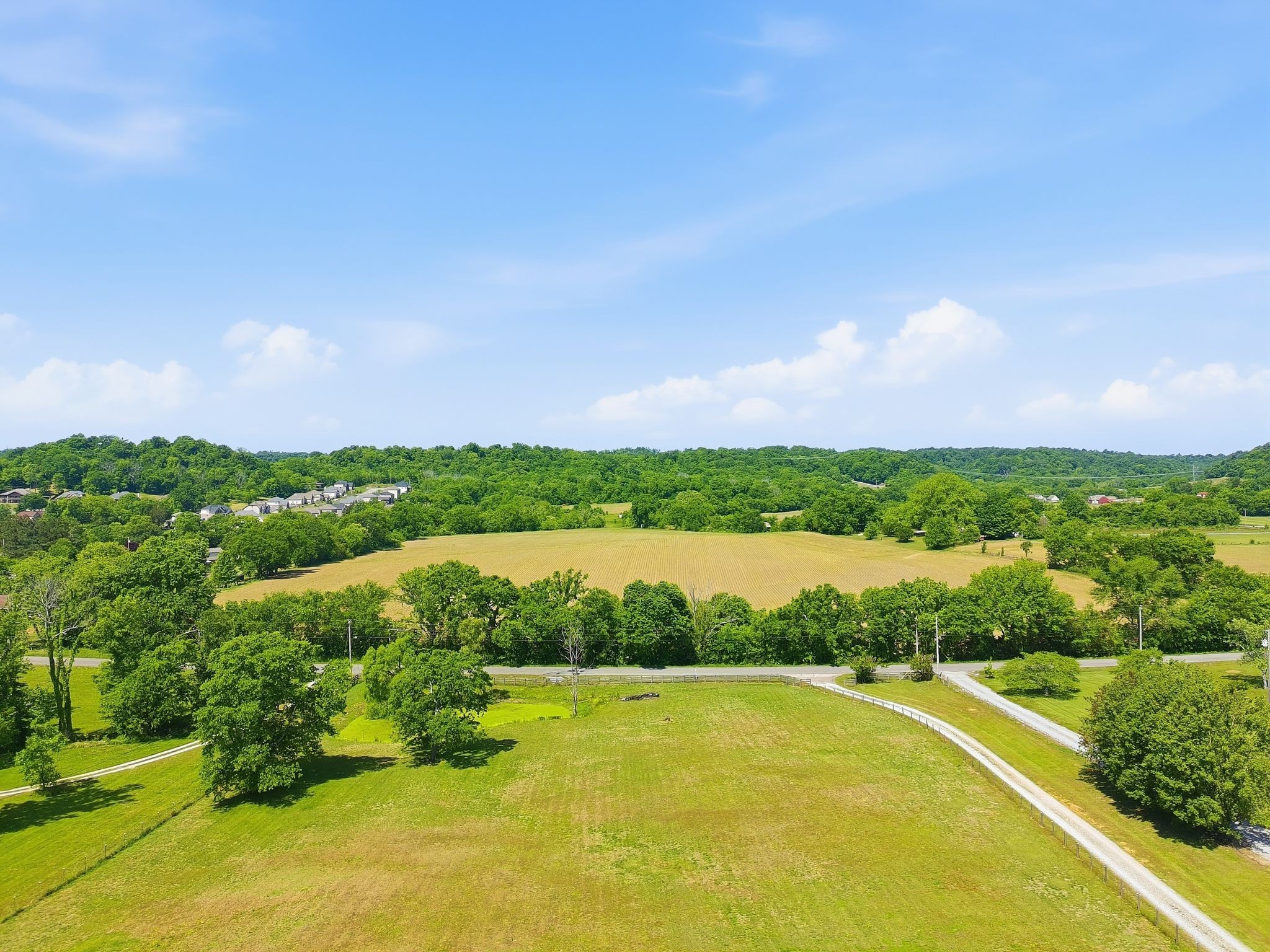 1474 Hardison Road Property Photo 1