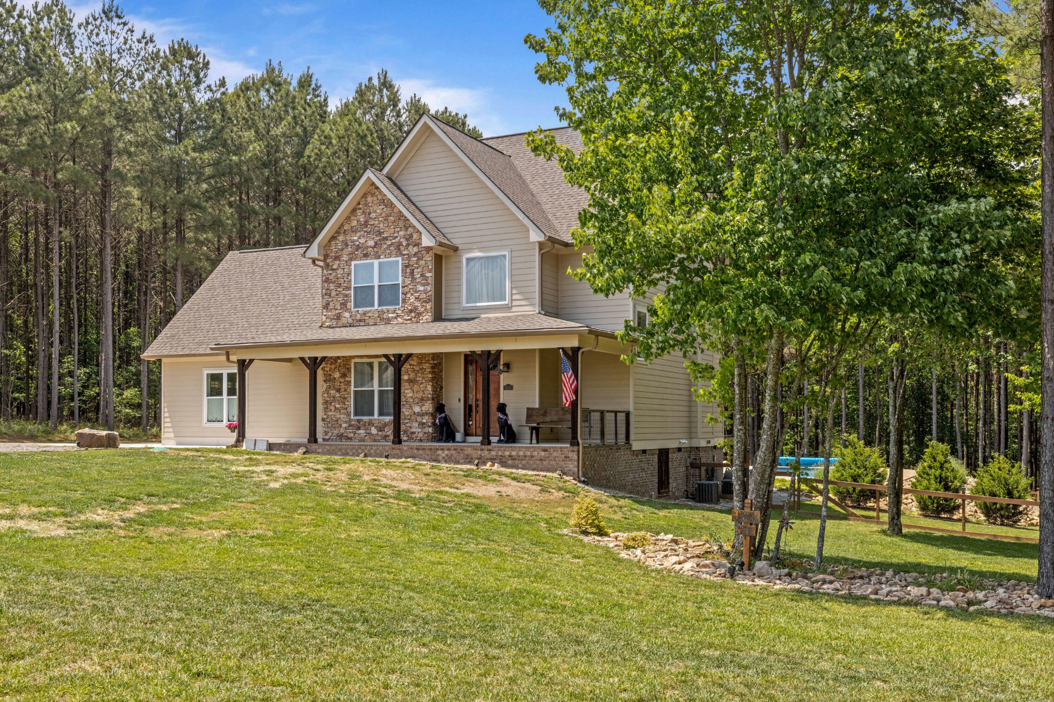 2485 River Bluffs Drive Property Photo 1