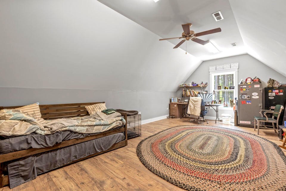 2485 River Bluffs Drive Property Photo 38