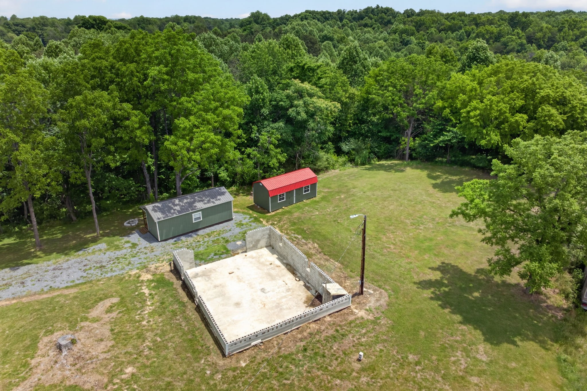 175 Harris Ln