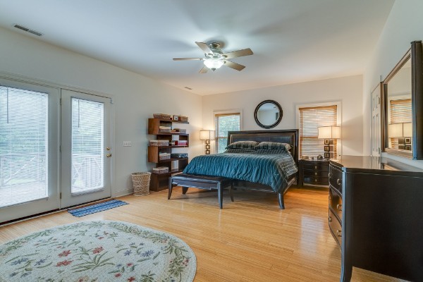 4664 New Cut Rd Property Photo 12