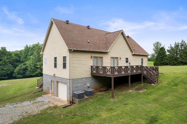 4664 New Cut Rd Property Photo 48