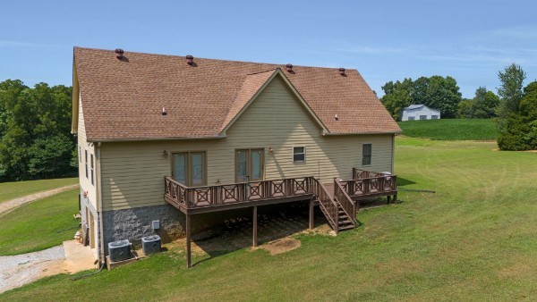 4664 New Cut Rd Property Photo 68