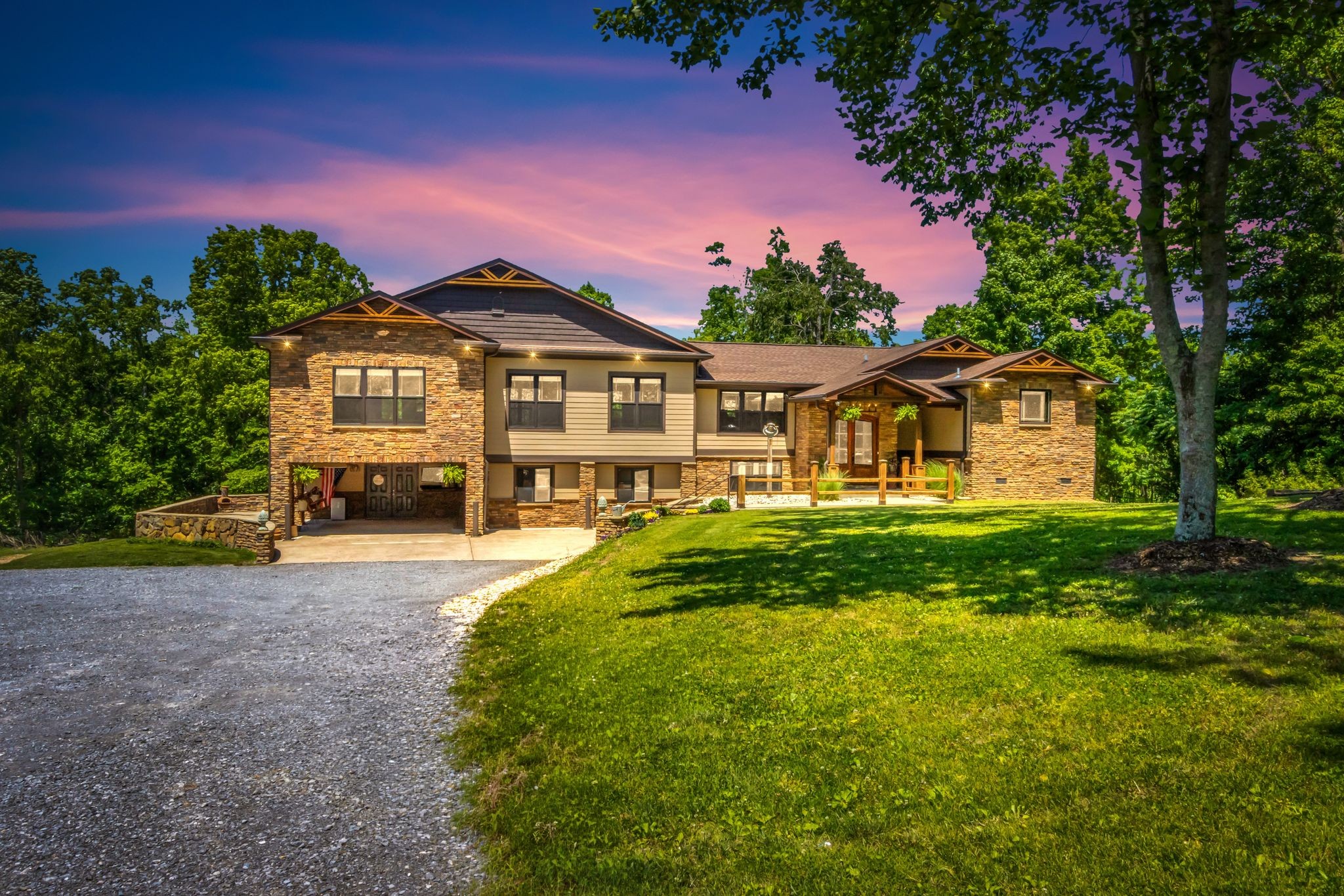 3639 Laura Ridge Rd Property Photo 1