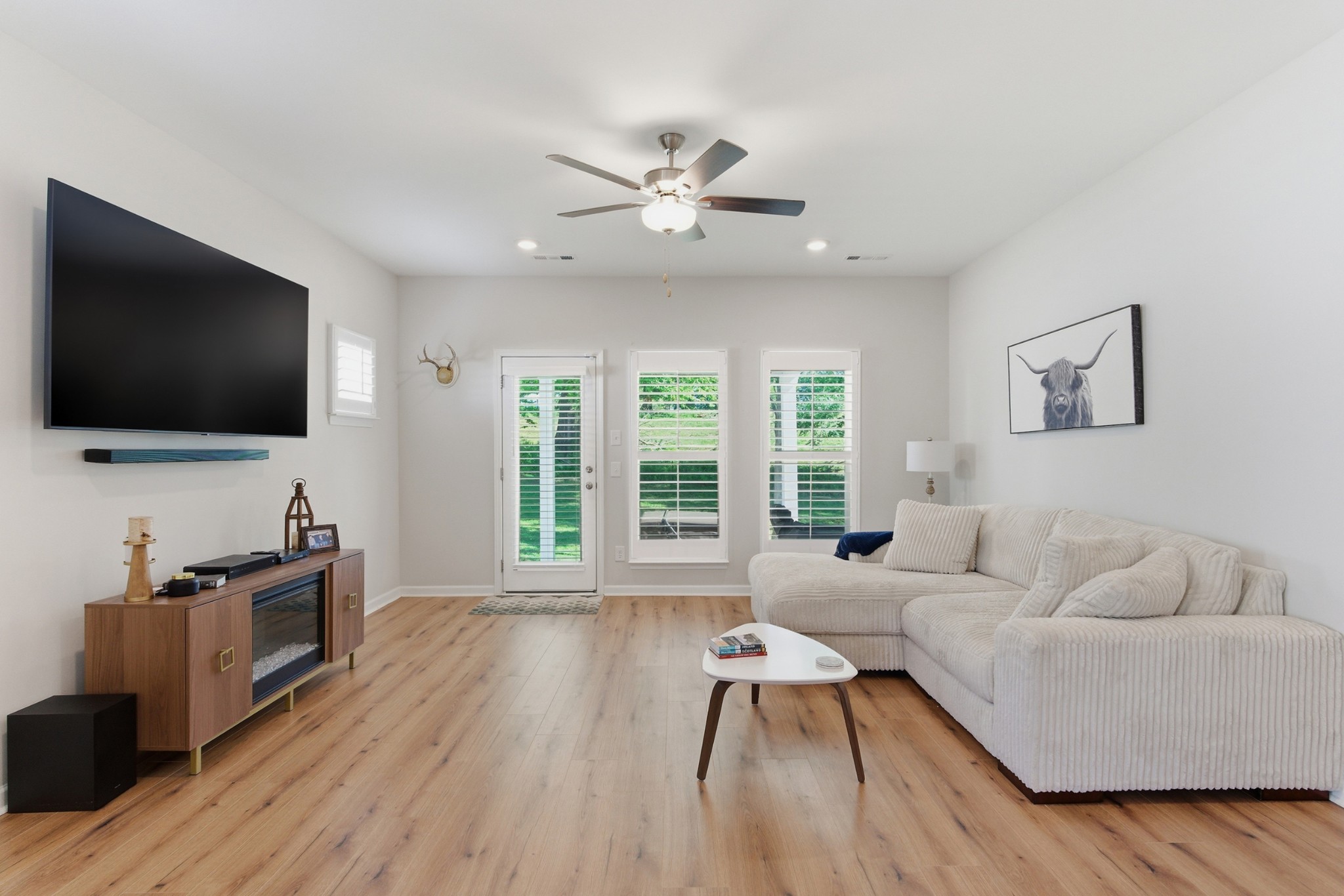 7143 Pepper Tree Cir Property Photo 13