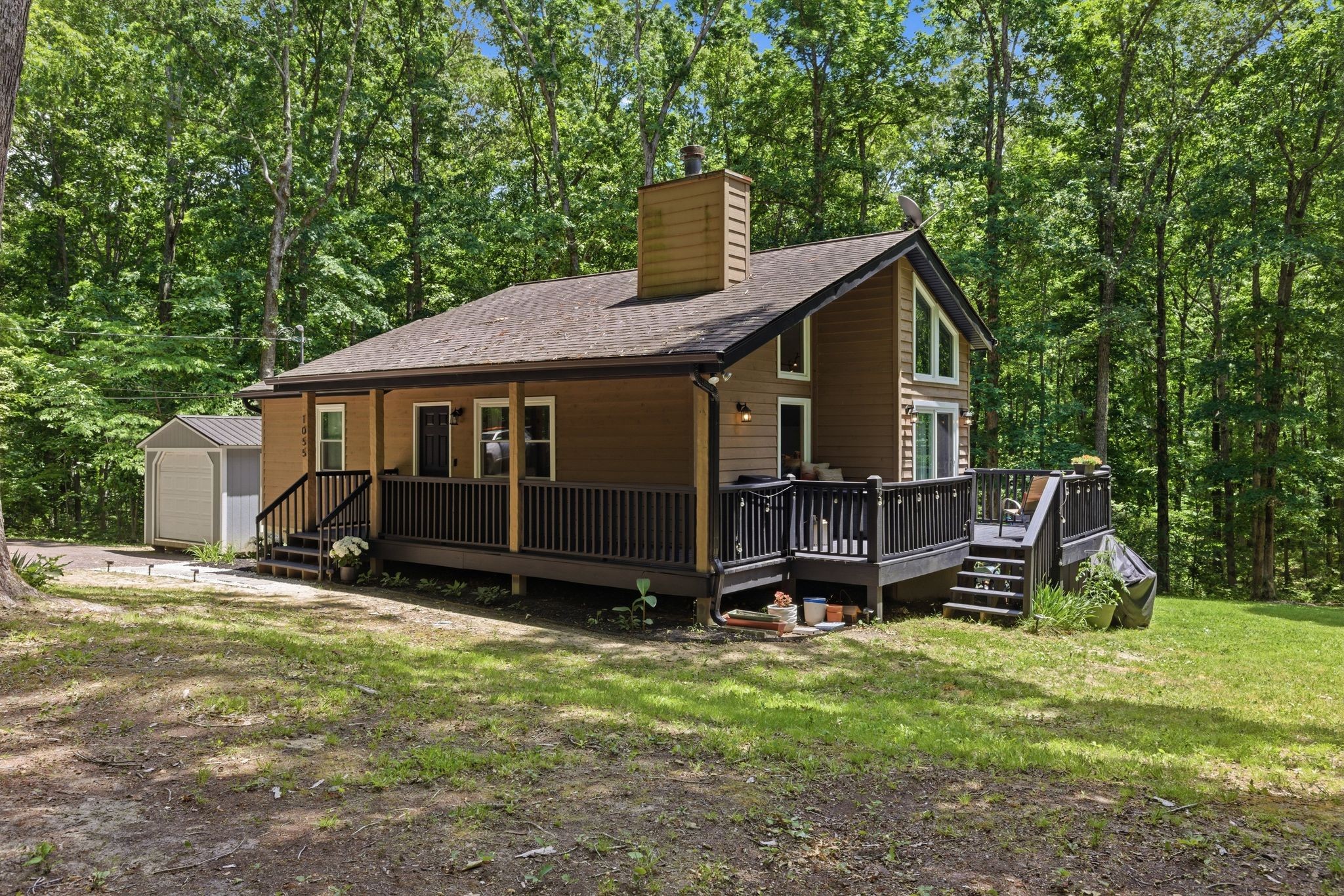 1055 Lonesome Pine Rd Property Photo 1