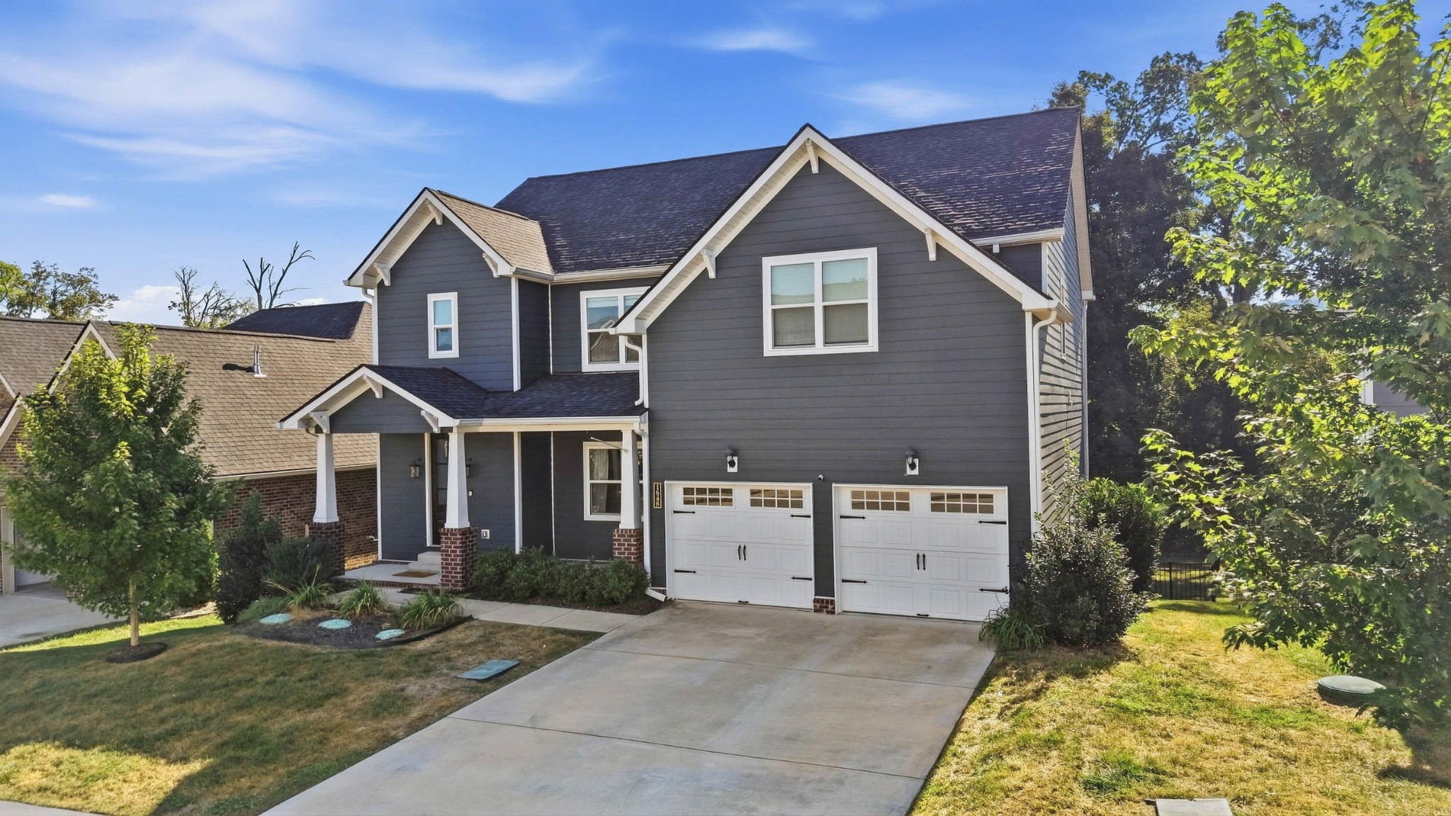 1648 Buttonwood Loop