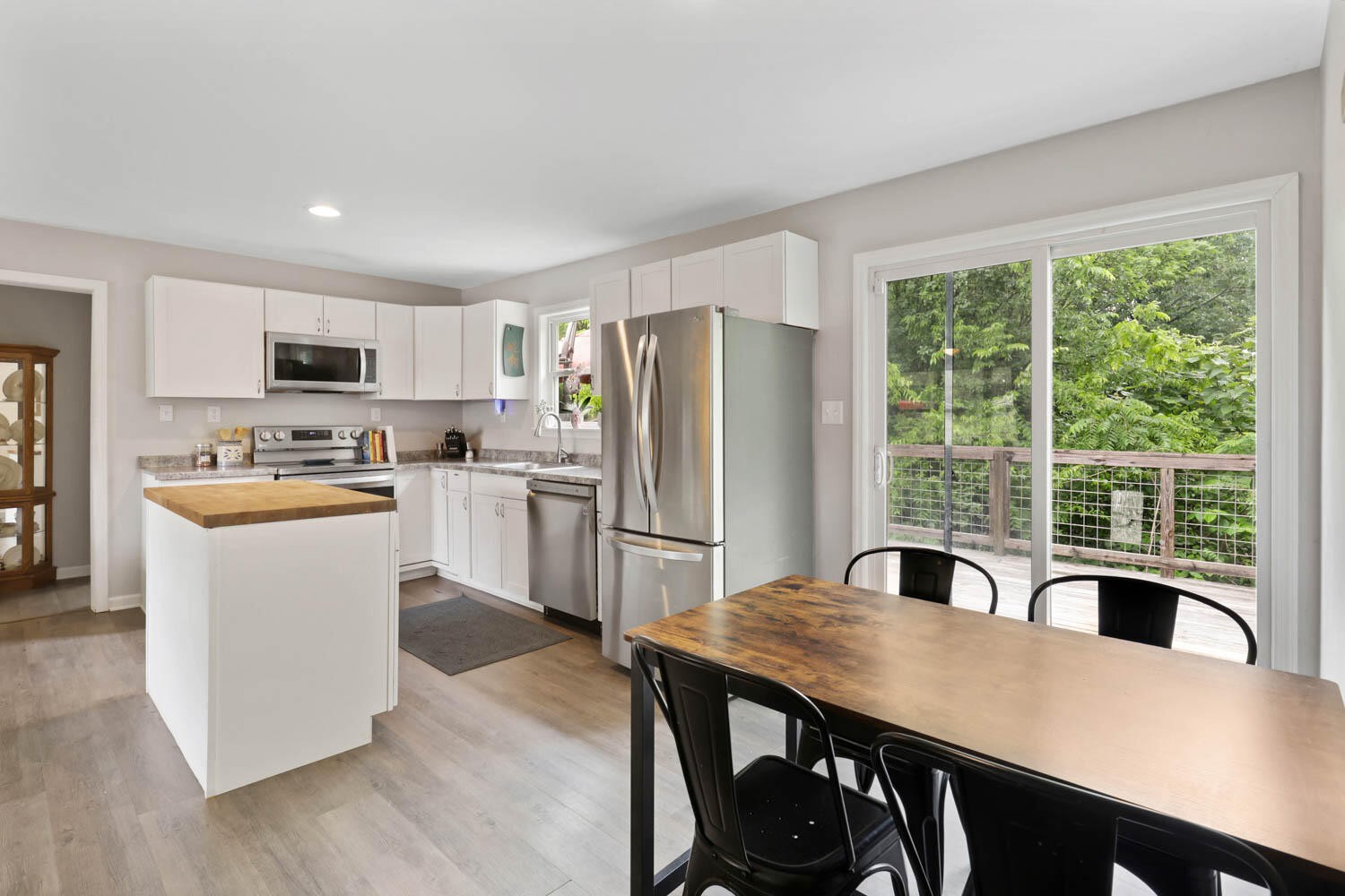 39 Fine Street Property Photo 9