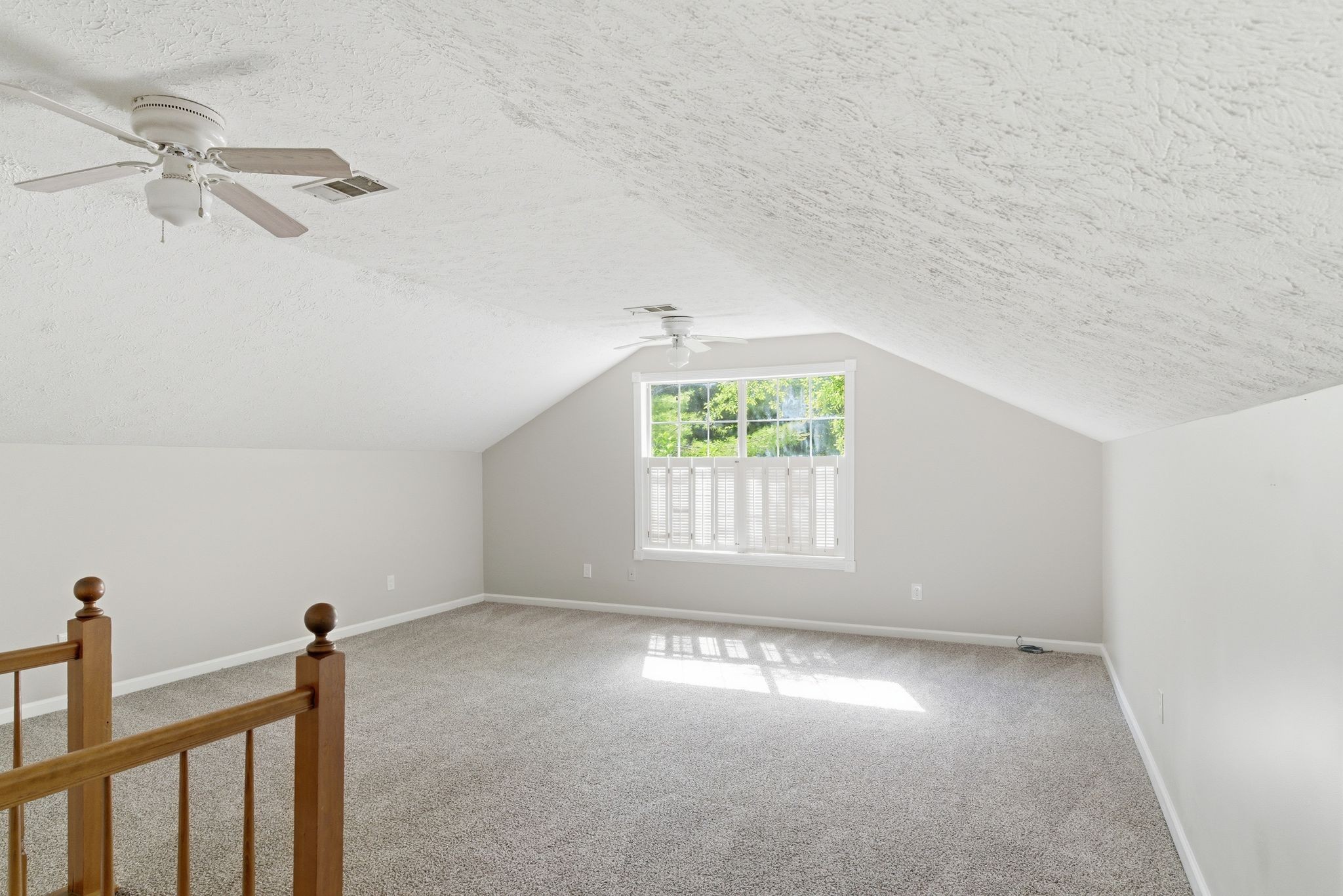 200 Barrington Ct Property Photo 10