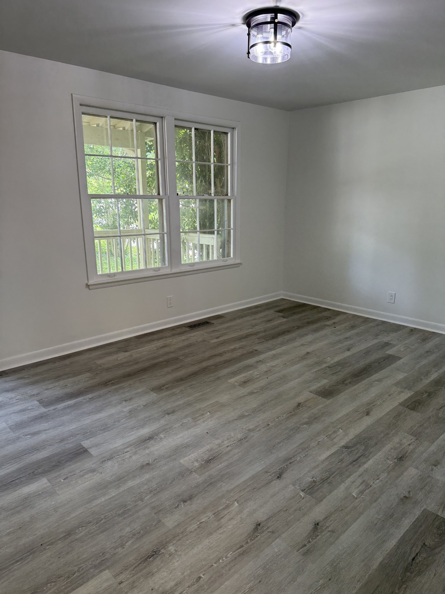5055 Mclendon Dr Property Photo 11