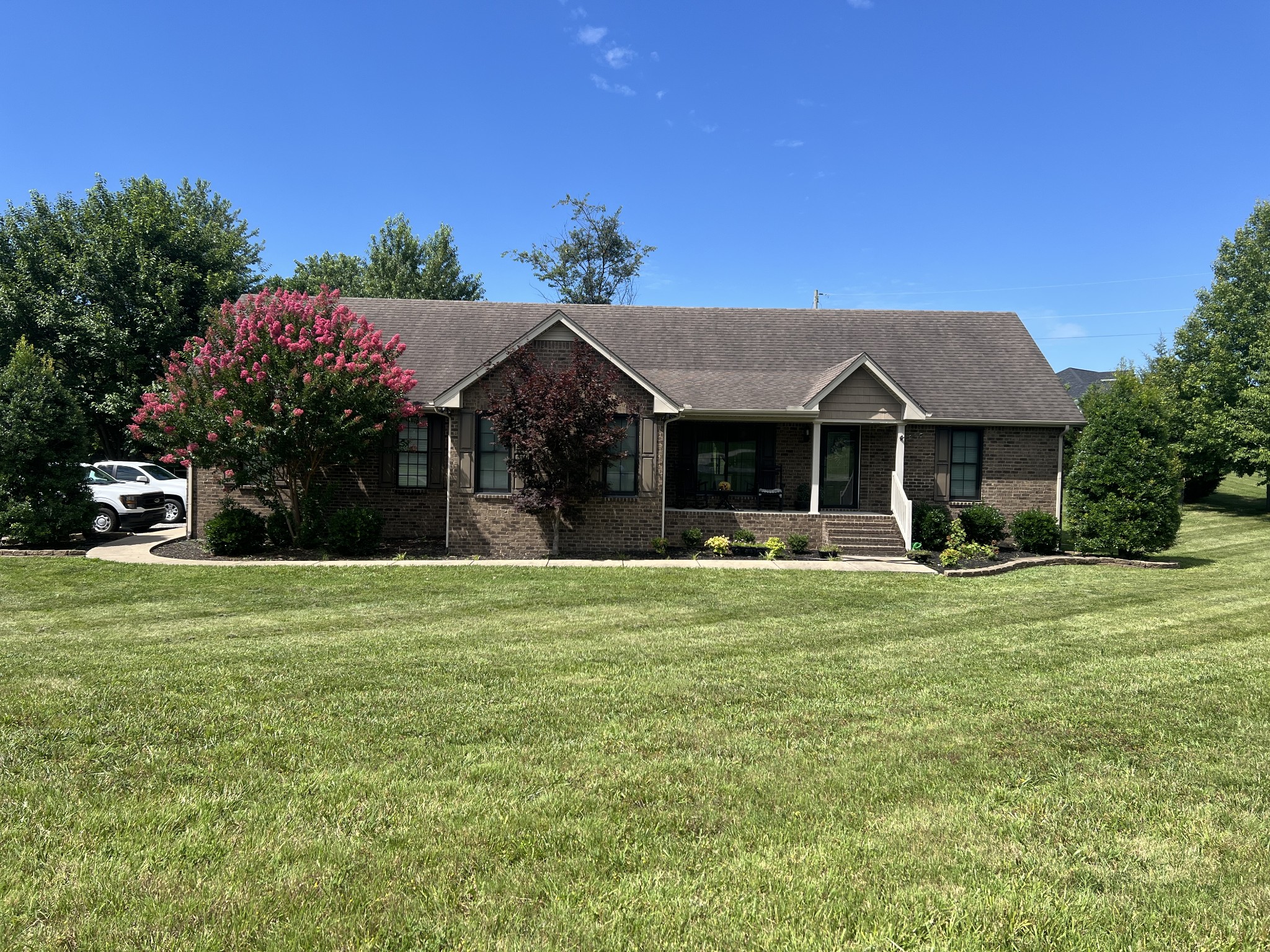 1007 Robert Elder Ct Property Photo 1