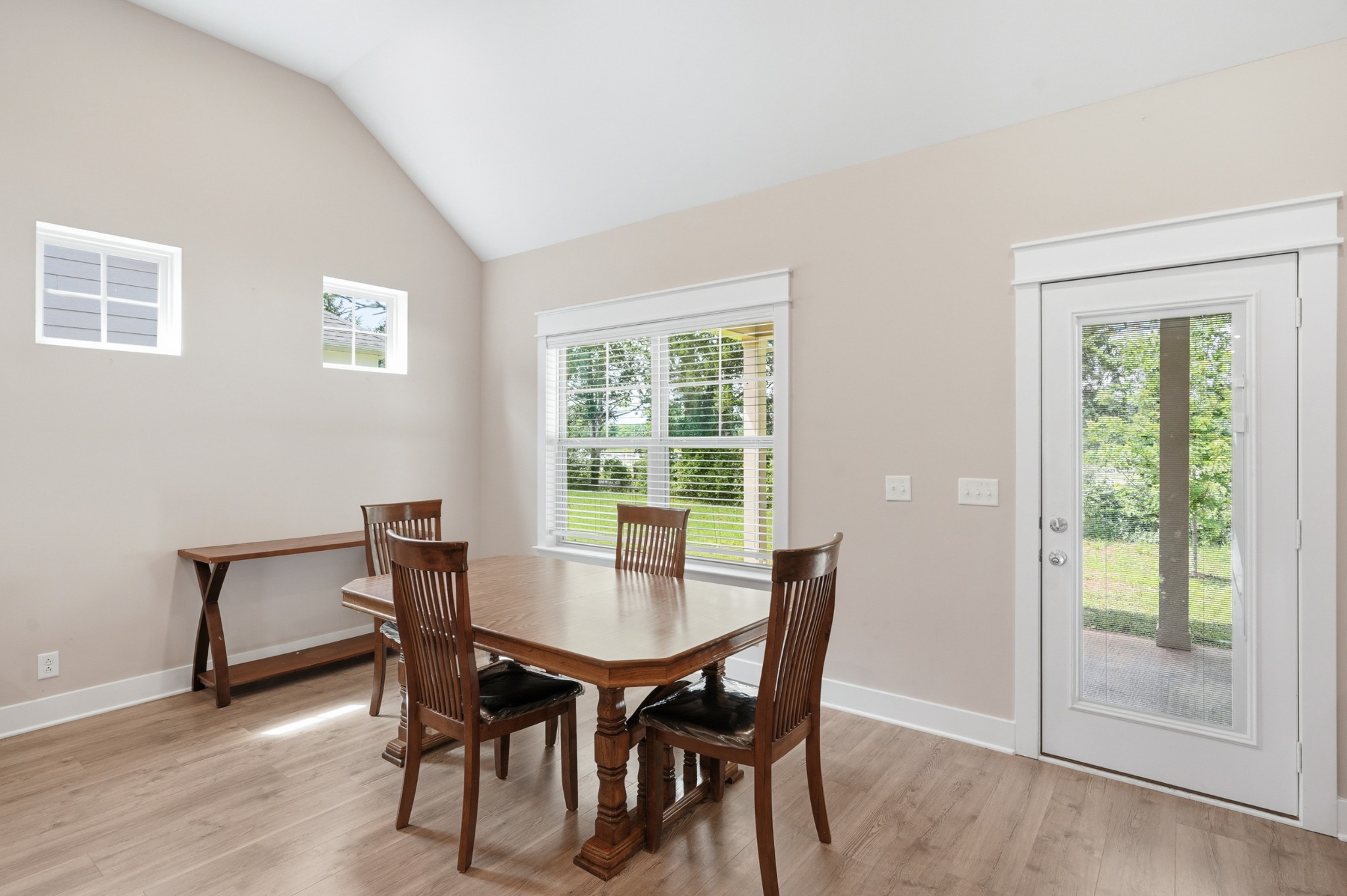 2407 Fig Dr Property Photo 18