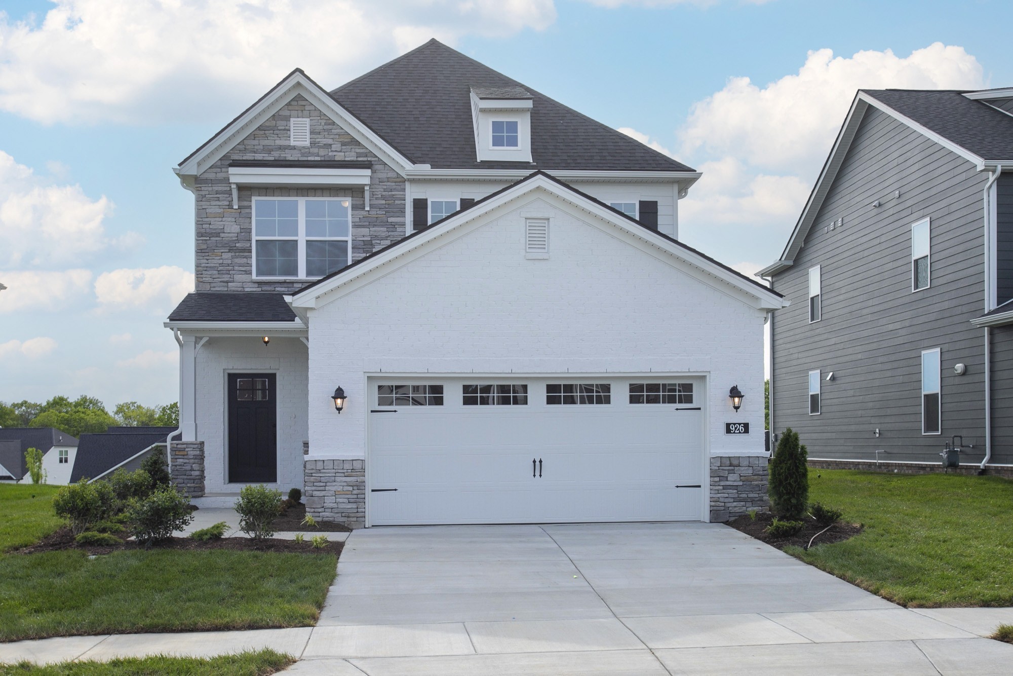 823 Pleasant Ridge Run Property Photo 1