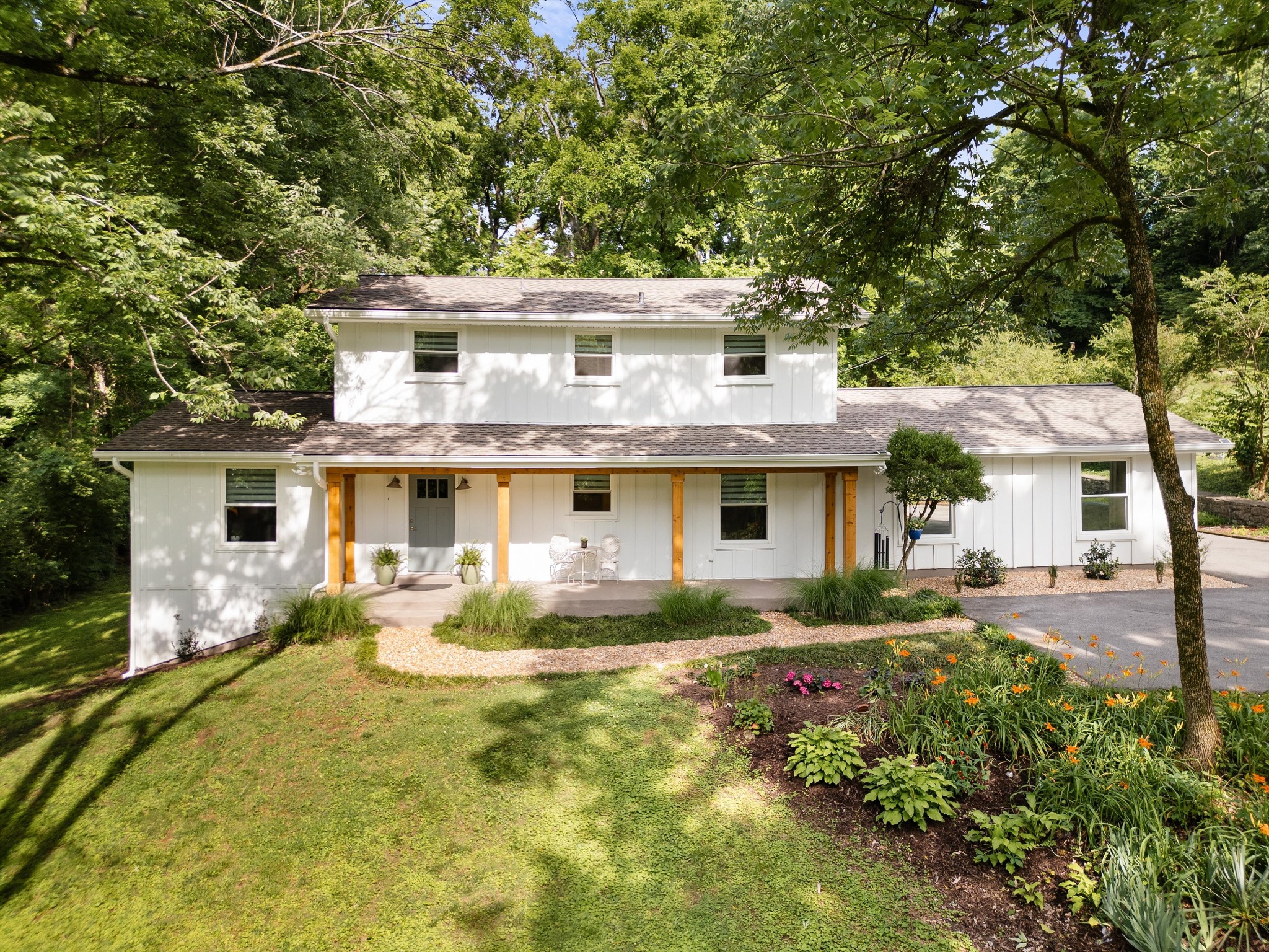 330 Forrest Valley Dr Property Photo 1