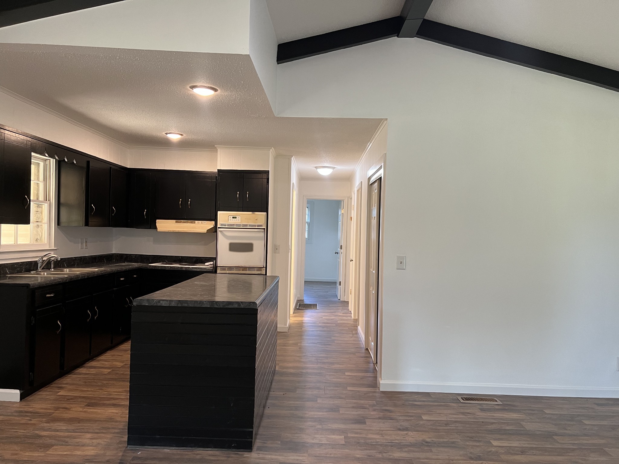 72 Sherwood Vale Cir, Nw Property Photo 14