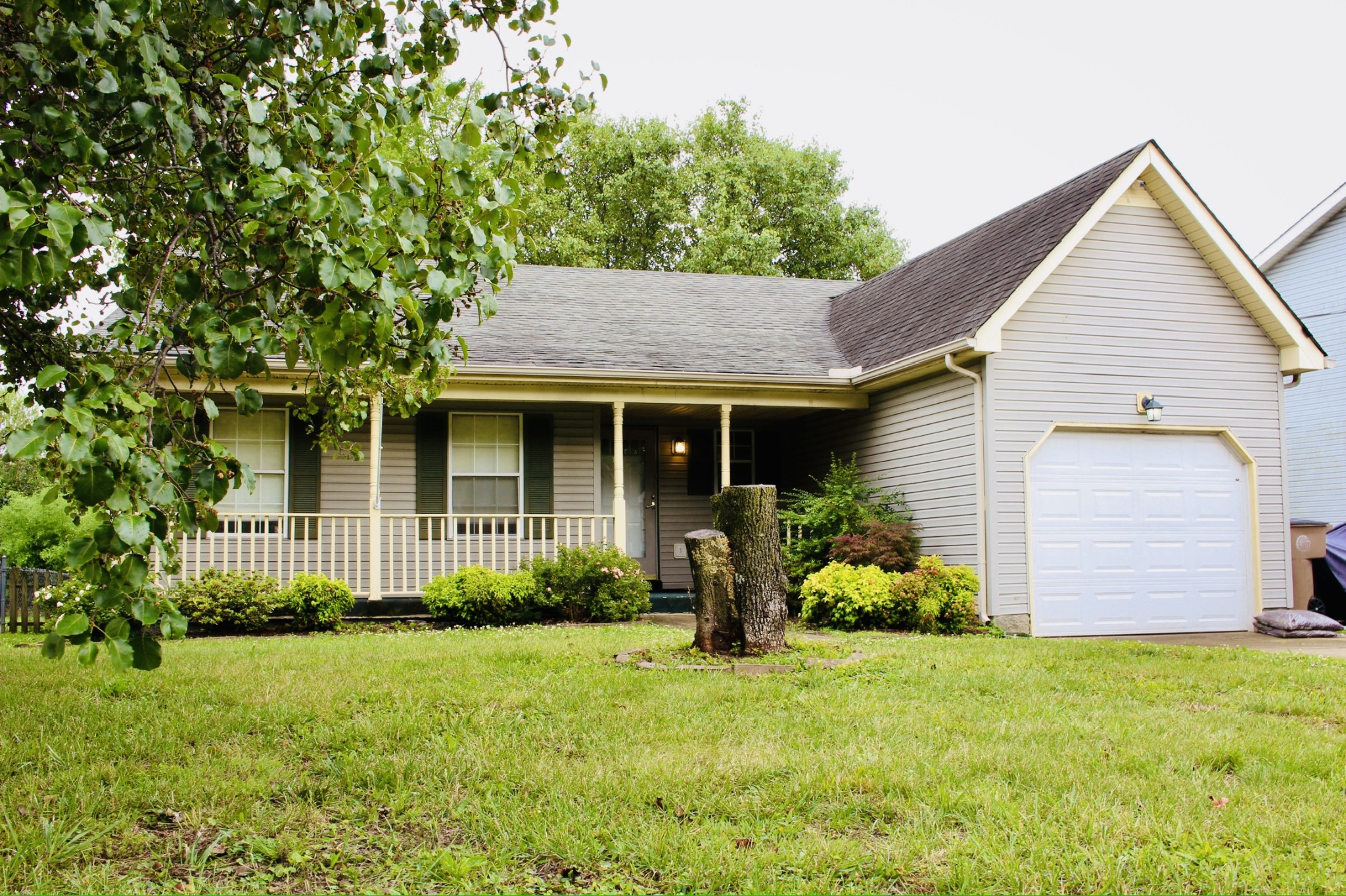4816 Peppertree Dr Property Photo 1