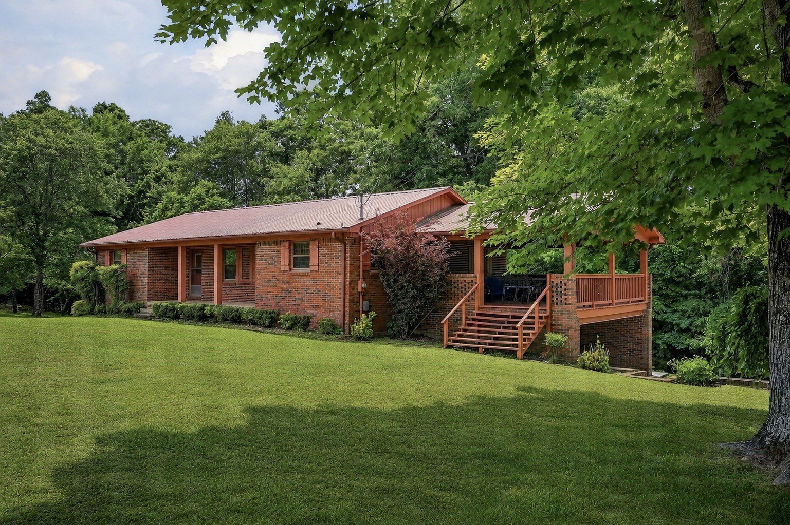 5642 Pates Ford Rd Property Photo 1