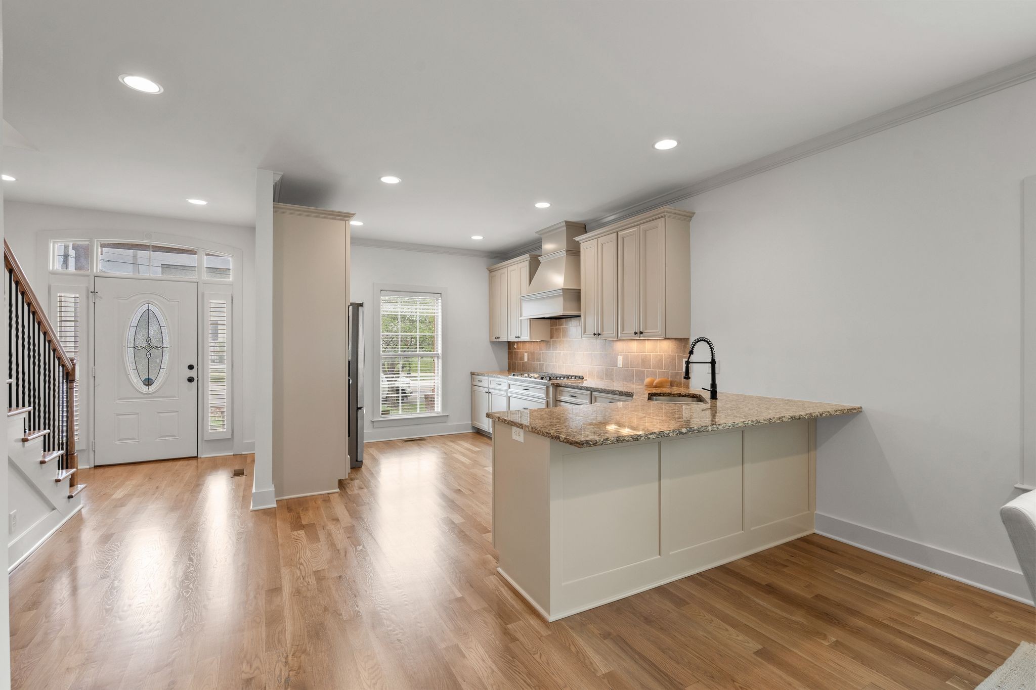 1506 Arthur Ave Property Photo 14
