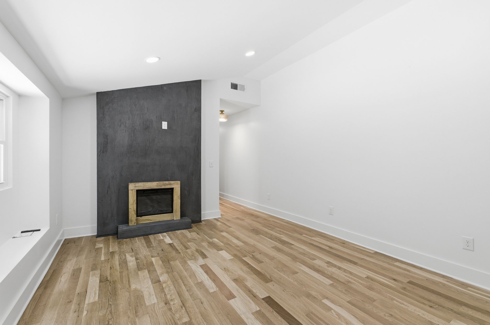 1032 Paint Pony Trl Property Photo 12
