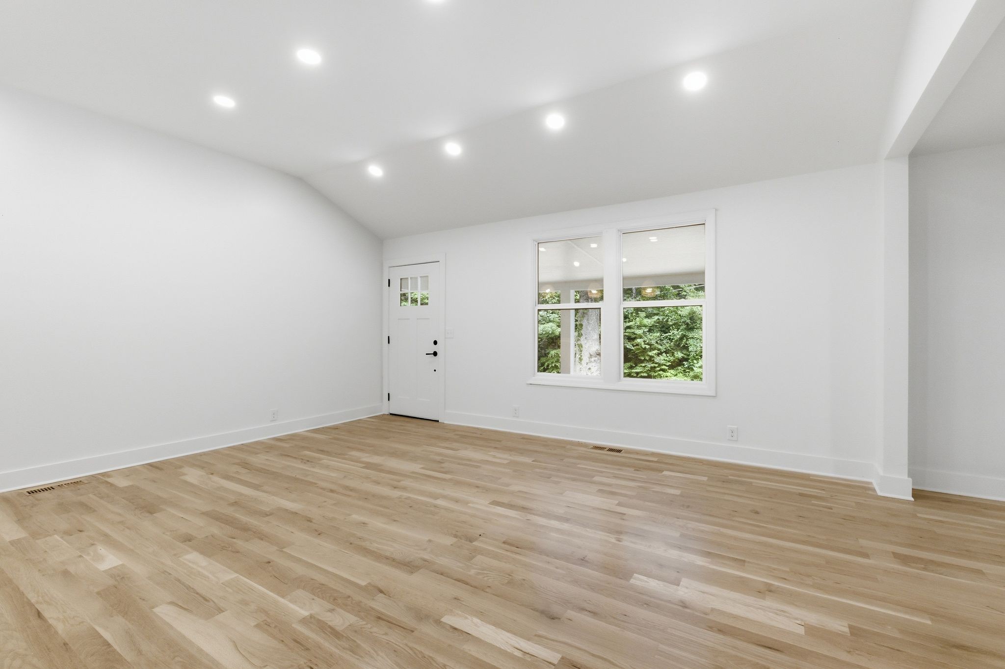 1032 Paint Pony Trl Property Photo 36