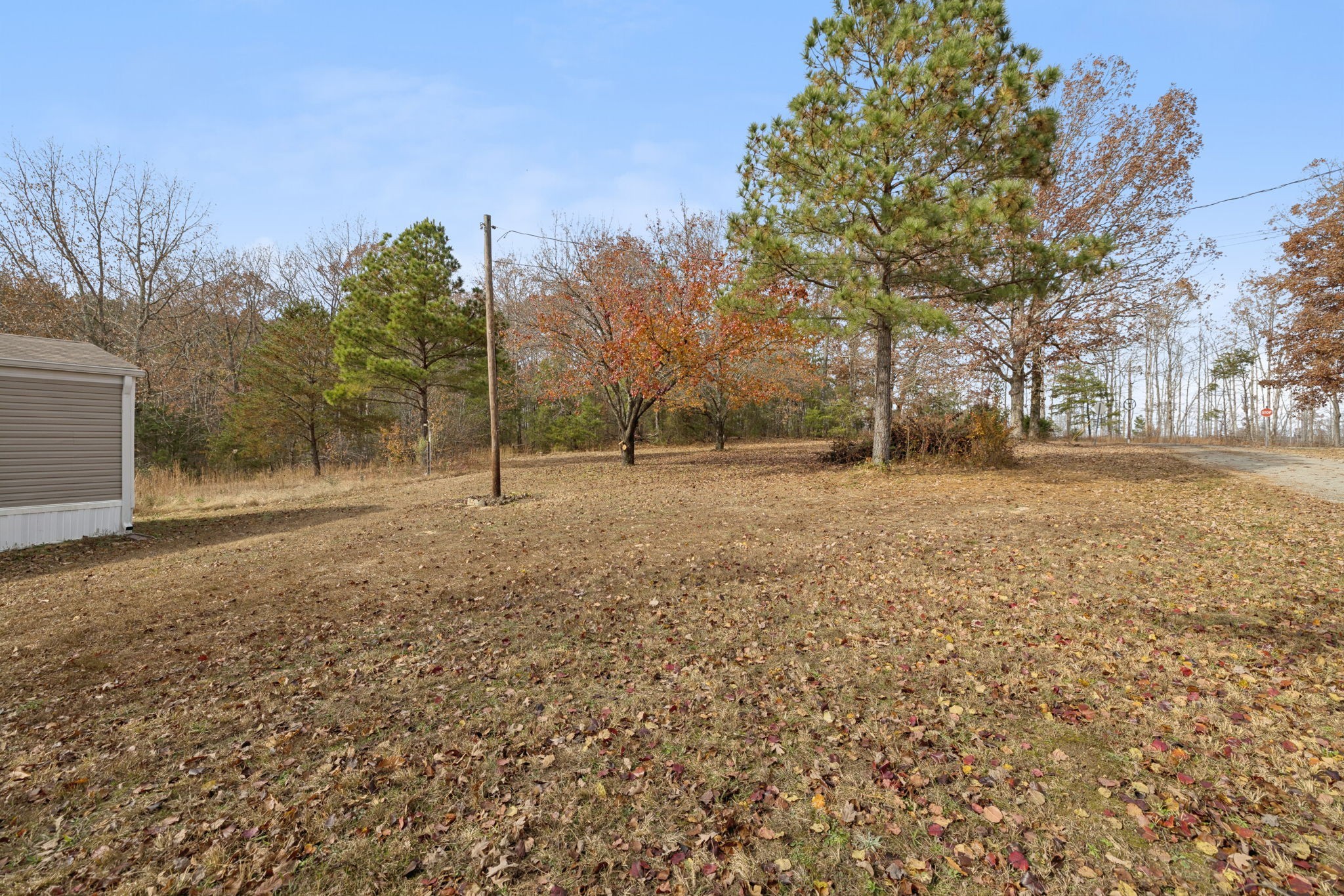 108 Lyell Rd Property Photo 21