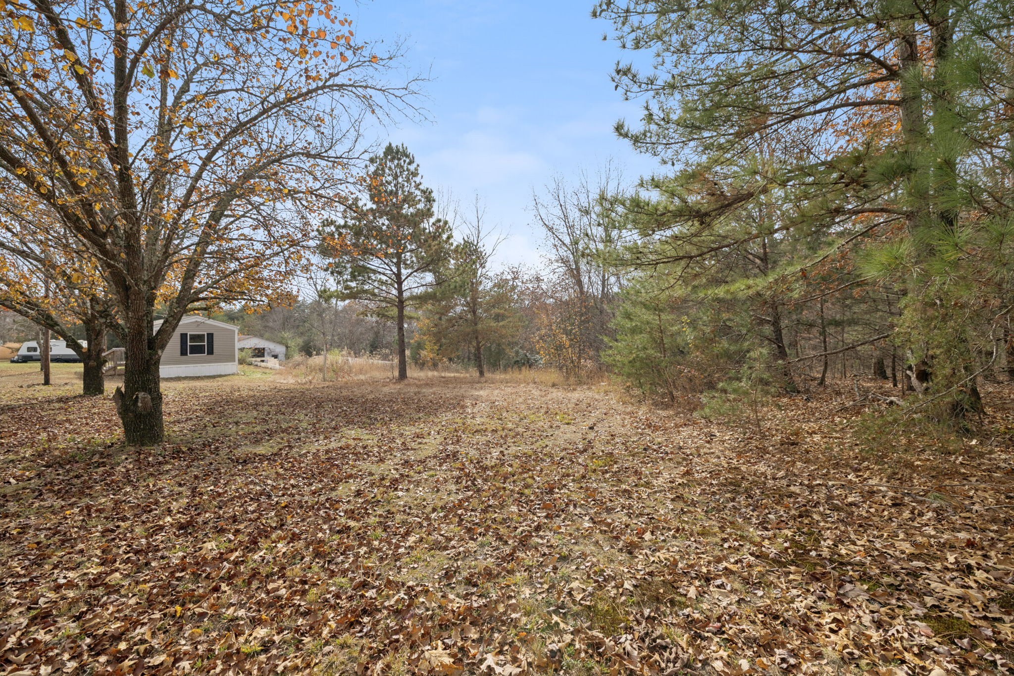 108 Lyell Rd Property Photo 25