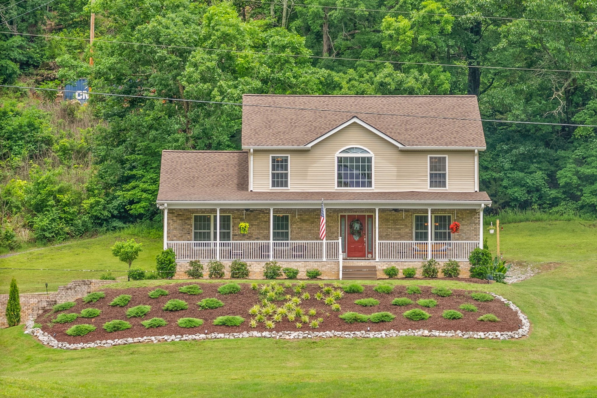 590A Lindsey Hollow Rd