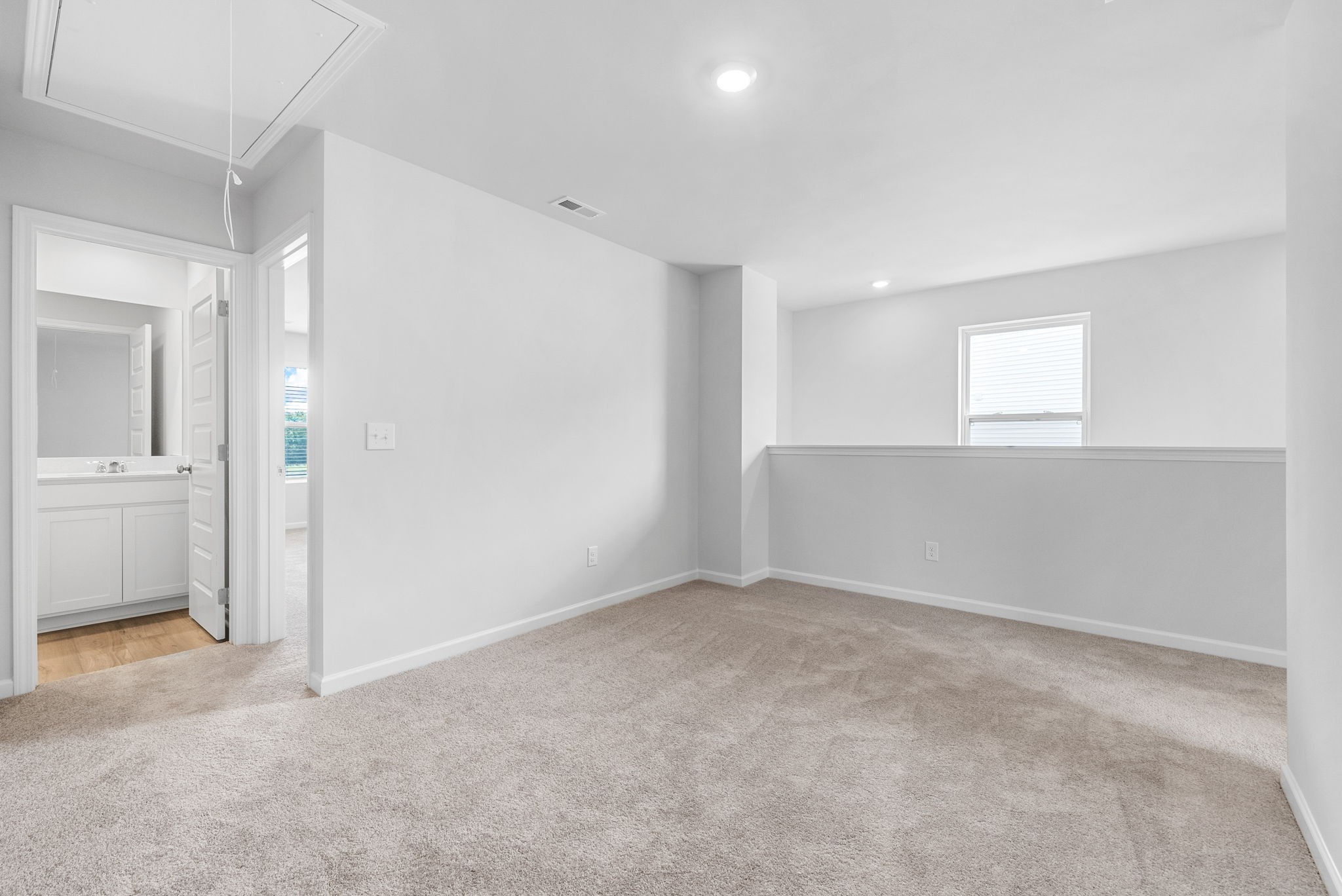 457 Perthshire Loop Property Photo 18