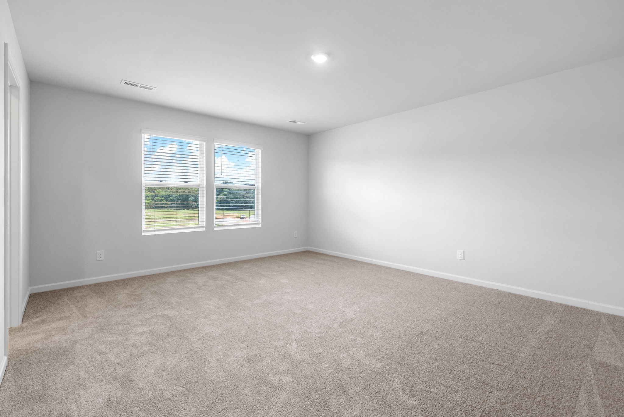 457 Perthshire Loop Property Photo 19