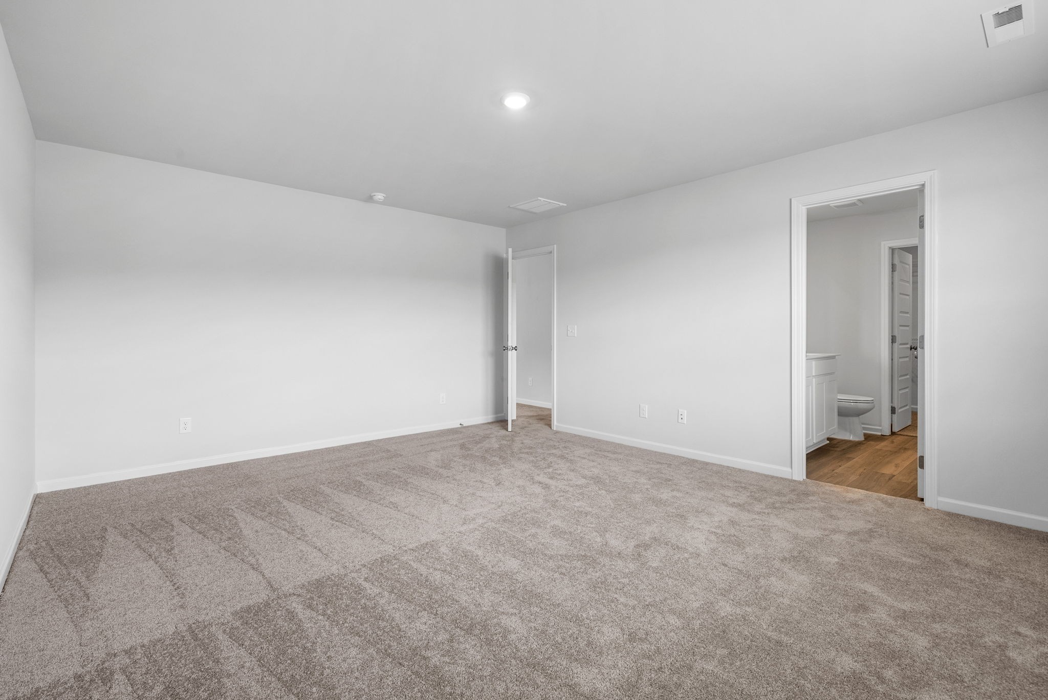 457 Perthshire Loop Property Photo 20