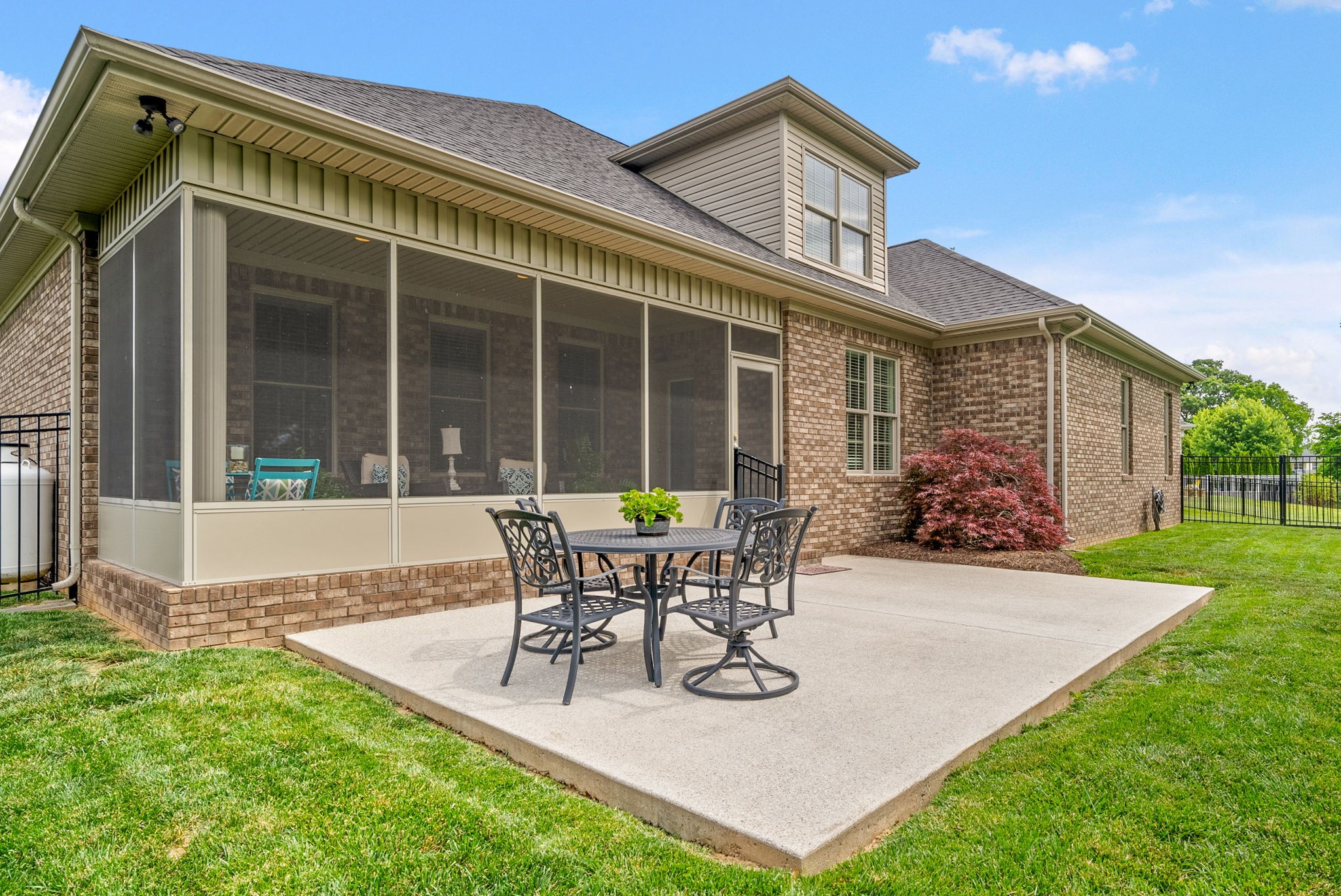 111 Sherinton Pl Property Photo 46