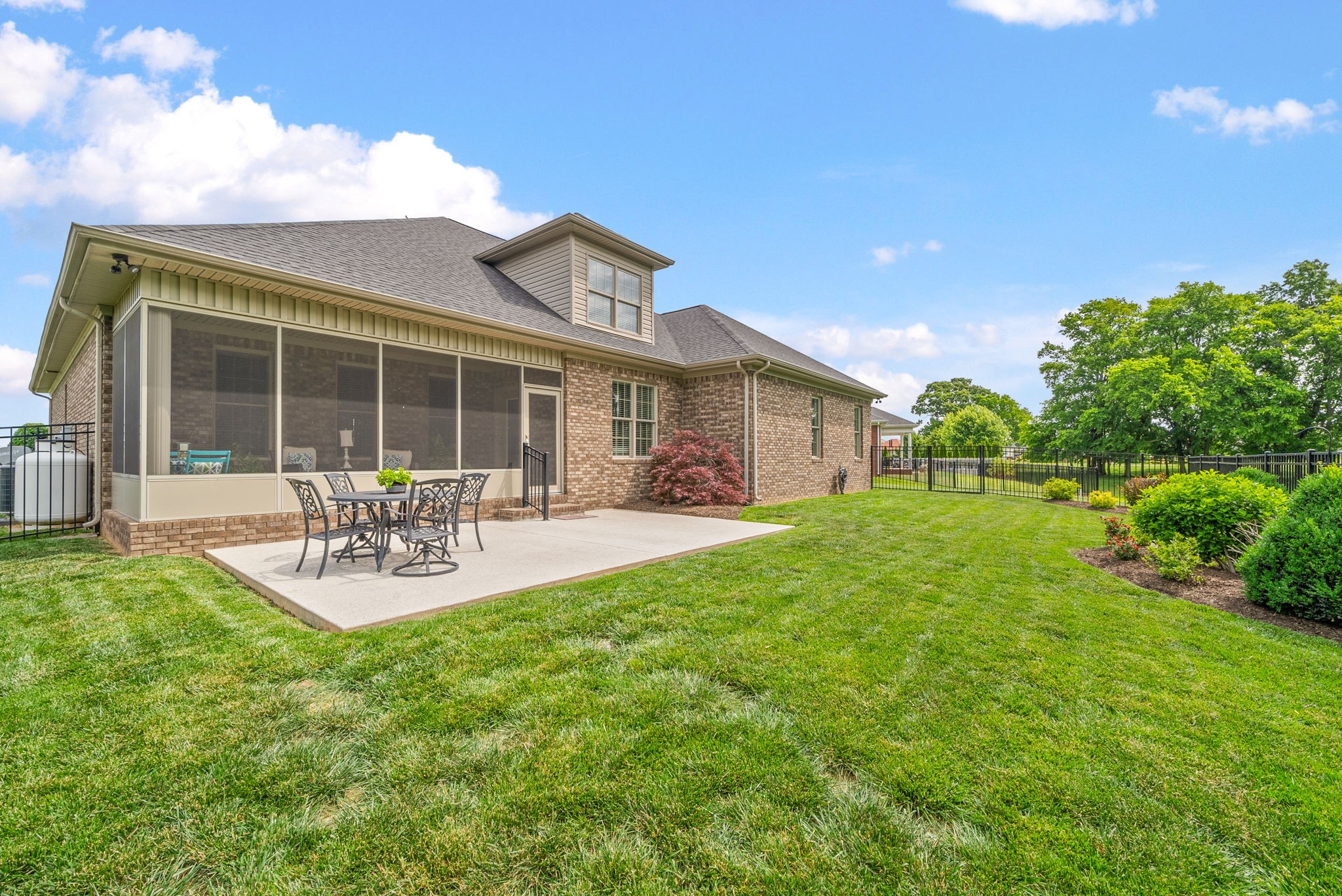 111 Sherinton Pl Property Photo 48